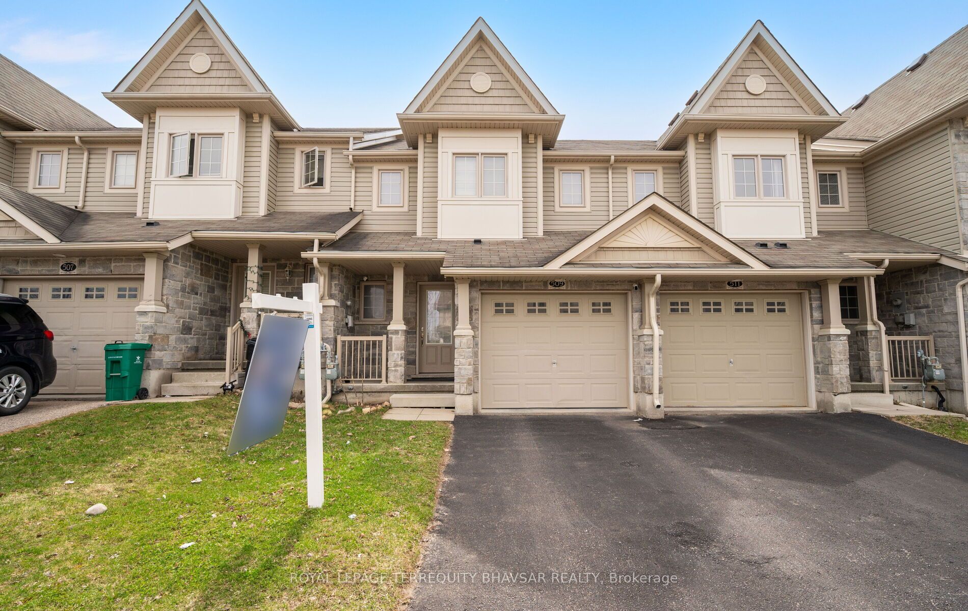 509 Northbrook Place, Kitchener, ON N2R 0A3 photo 2