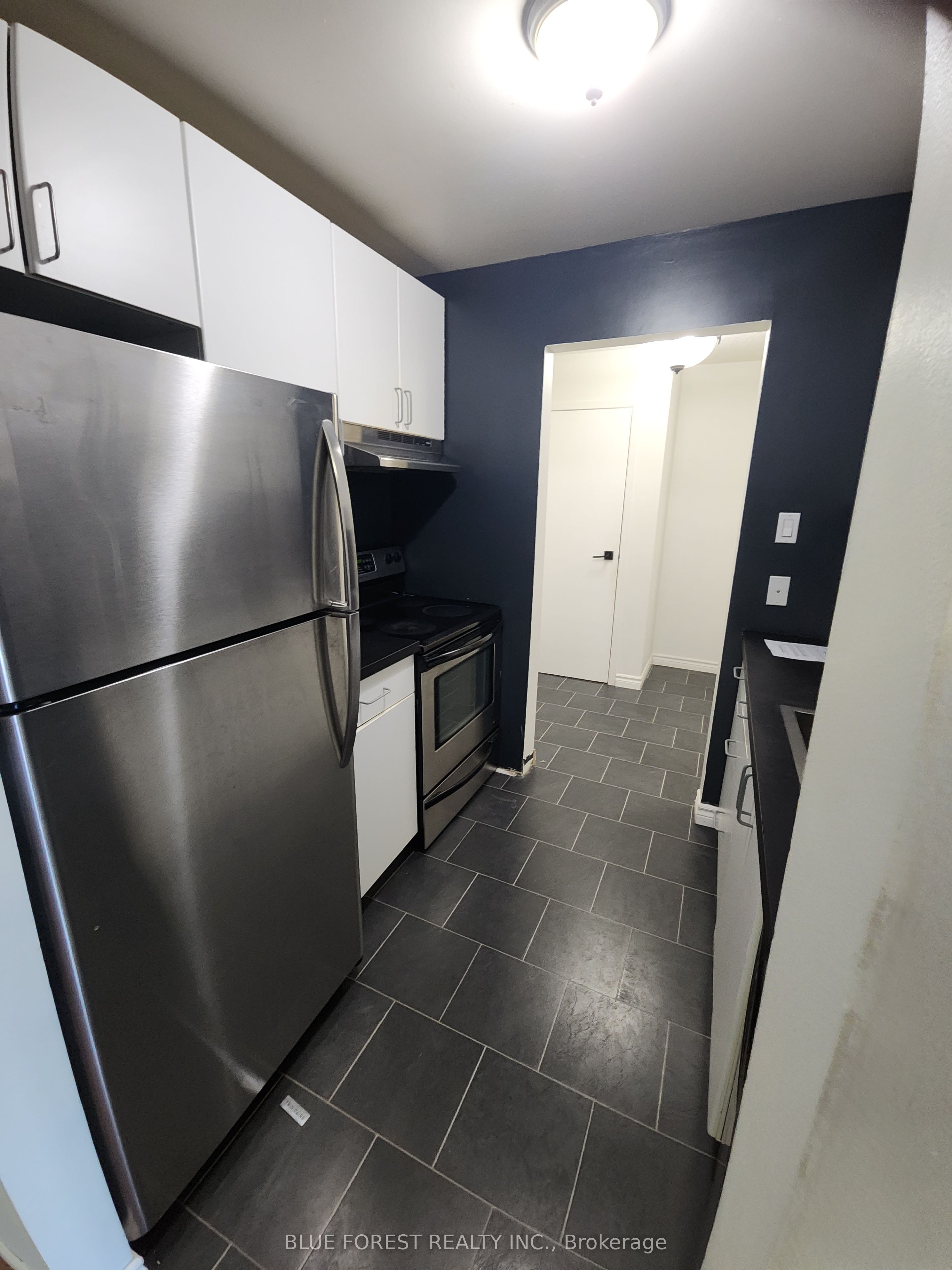 727 Deveron Crescent 210, London South, ON N5Z 4X4 photo 5