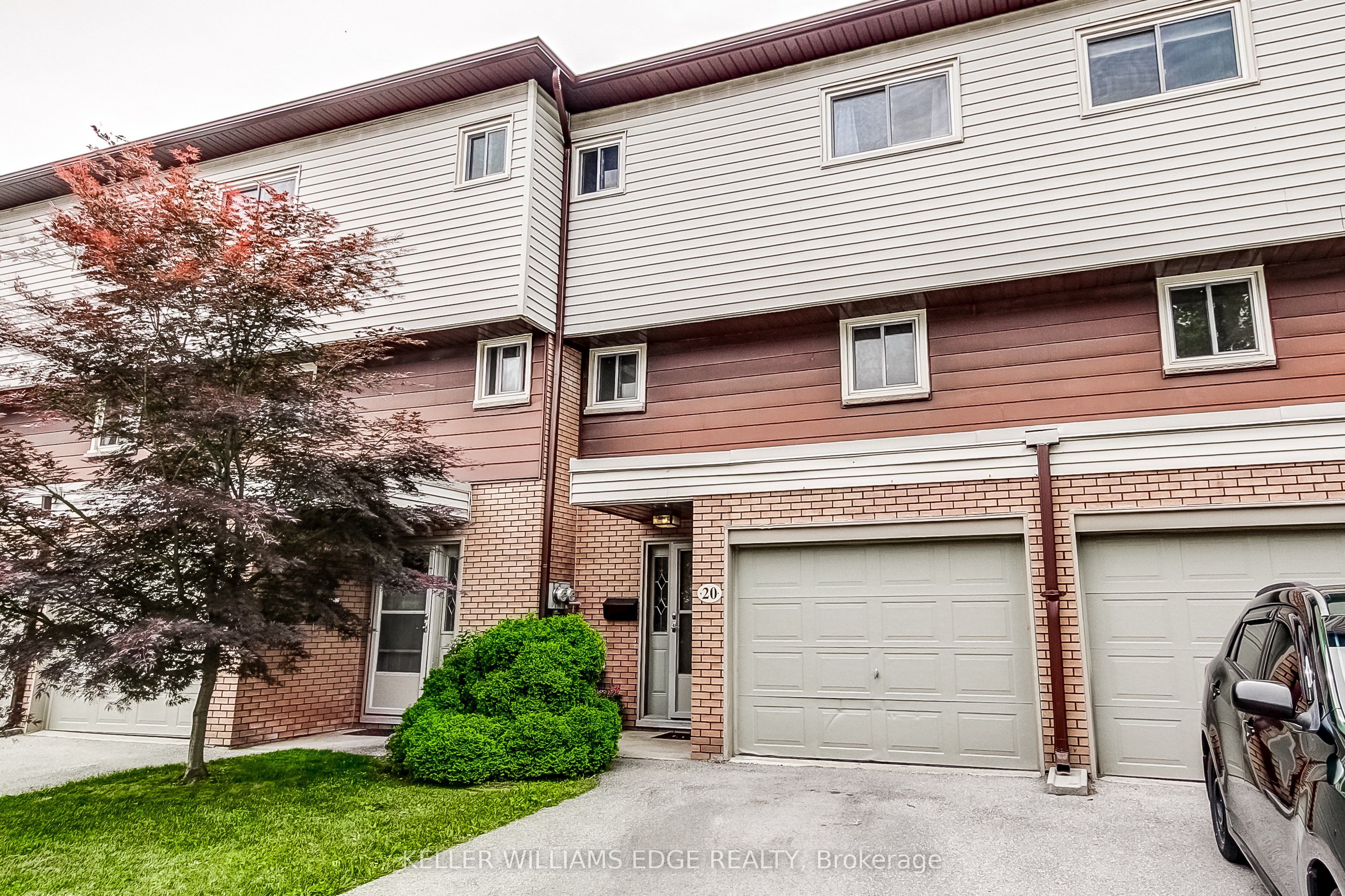 23 Watson's Lane 20, Hamilton, ON L9H 5G9