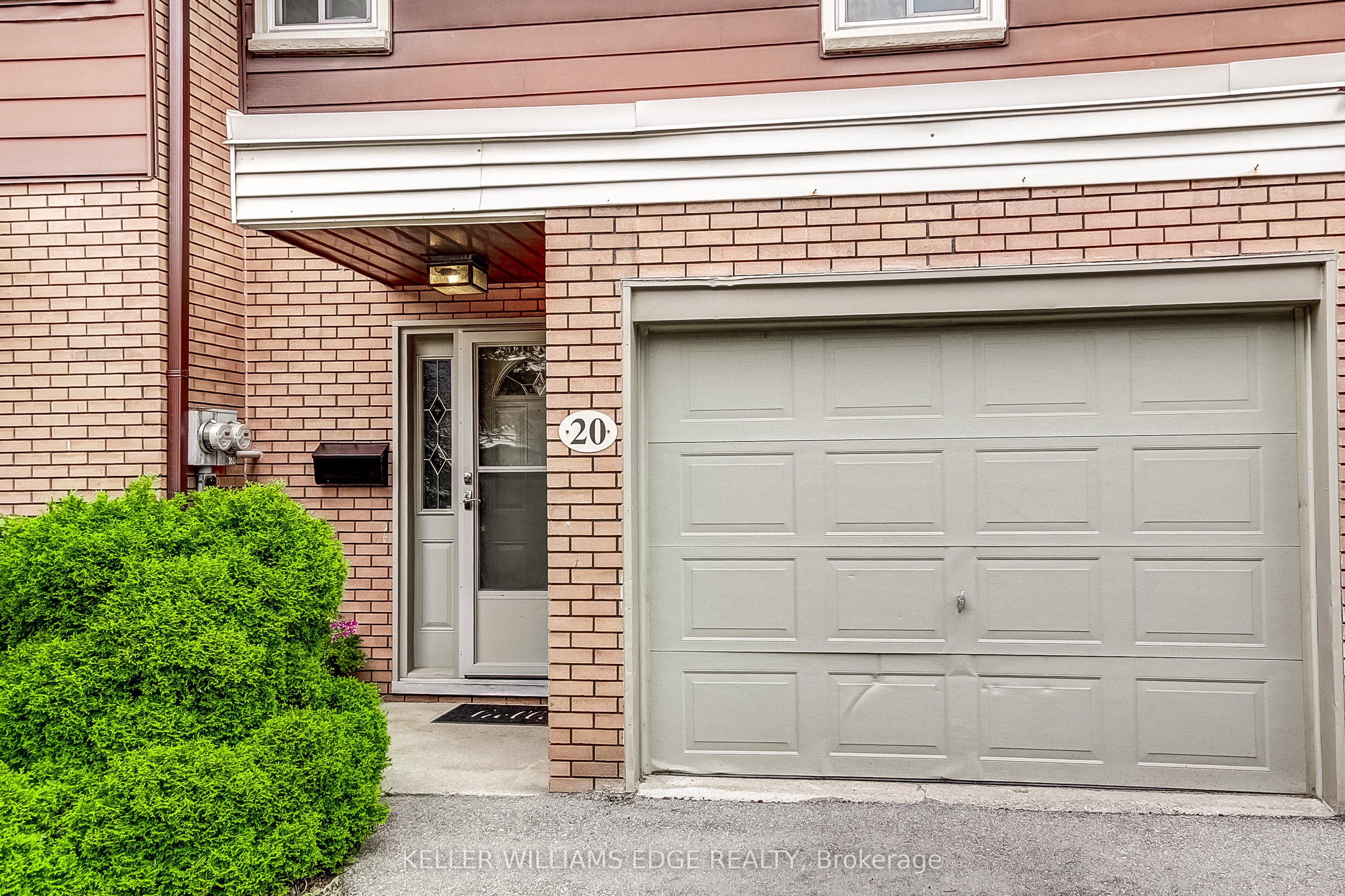 23 Watson's Lane 20, Hamilton, ON L9H 5G9 photo 3