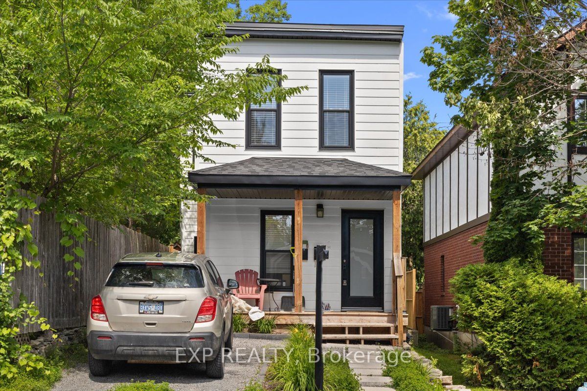 183 Britannia Road 2, Britannia - Lincoln Heights and Area, ON K2B 5X1 photo 2