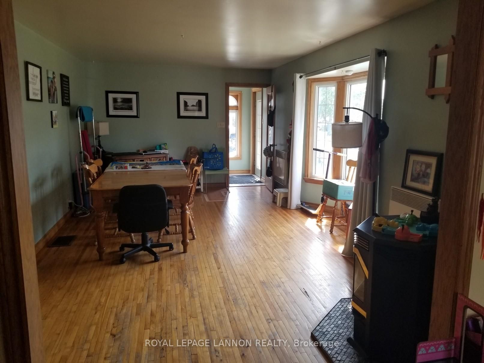 58 LAURIER Avenue, Terrace Bay, ON P0T 2W0 photo 4