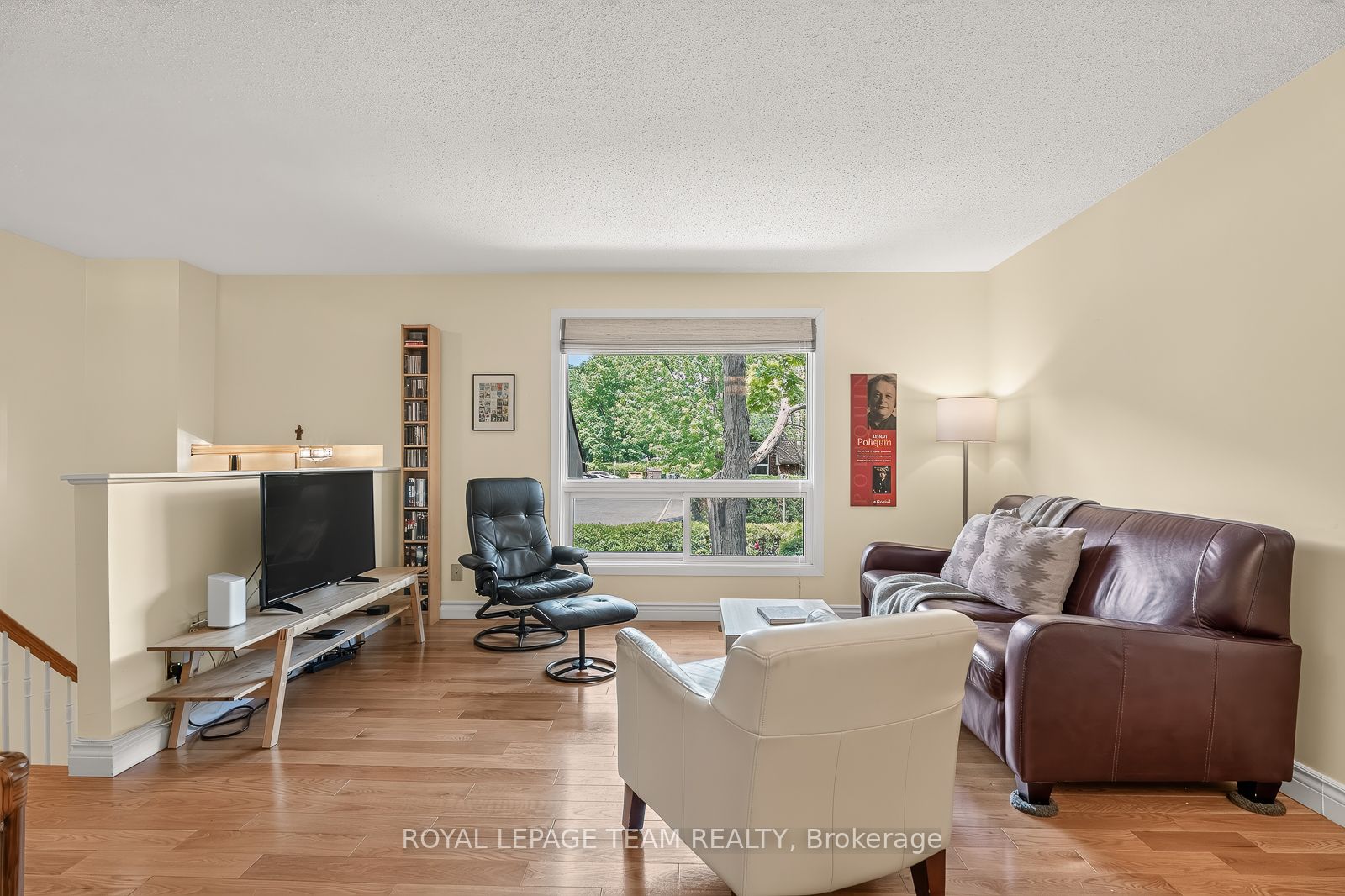 402 Montfort Street 7, Vanier and Kingsview Park, ON K1L 8G7 photo 3