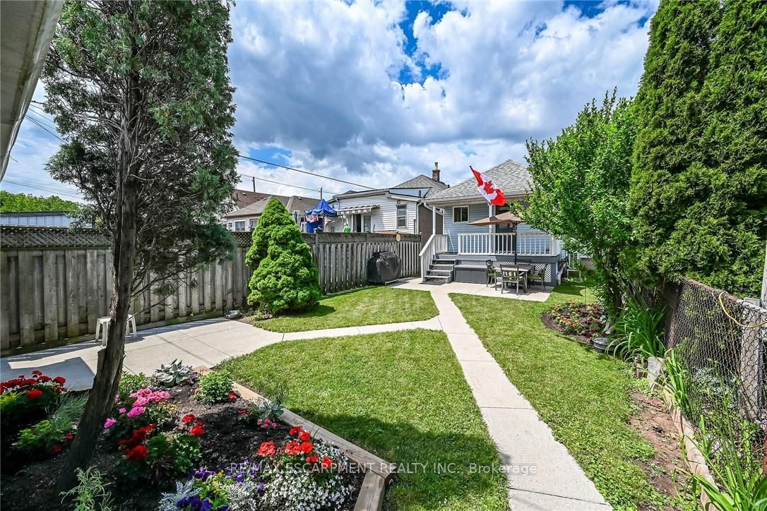 184 London Street N, Hamilton, ON L8H 4C2 photo 3