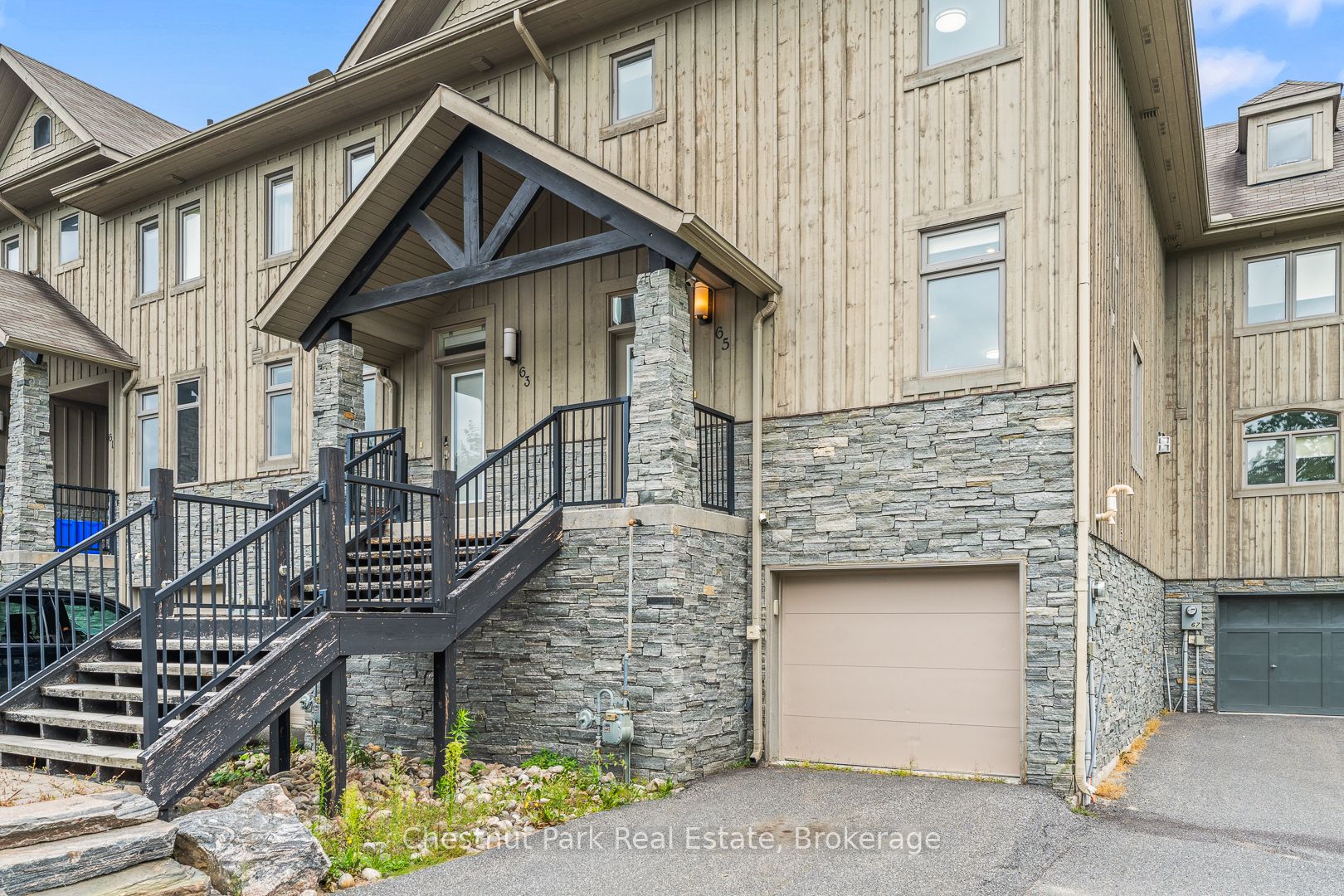 65 Rockmount Crescent, Gravenhurst, ON P1P 0A6 photo 3