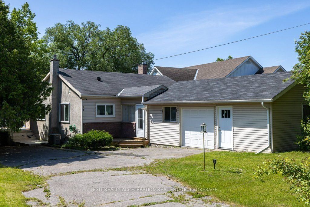 84 Main Street, Deseronto, ON K0K 1X0 photo 2