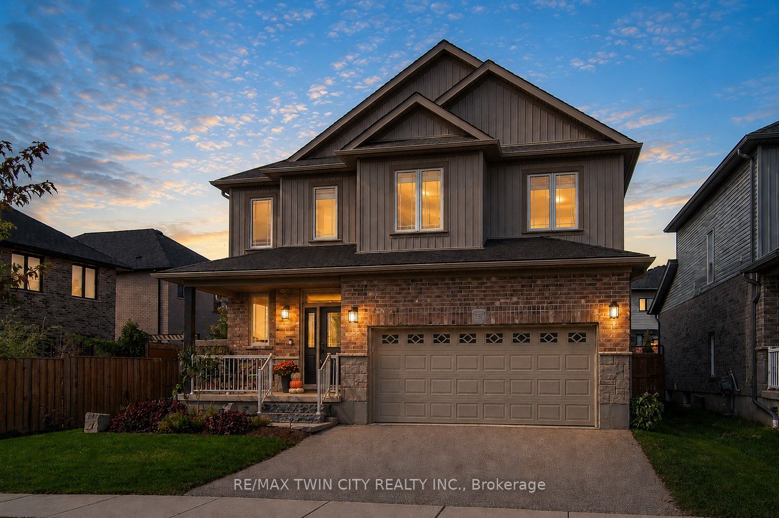 597 Sundew Drive, Waterloo, ON N2V 0B9 photo 2