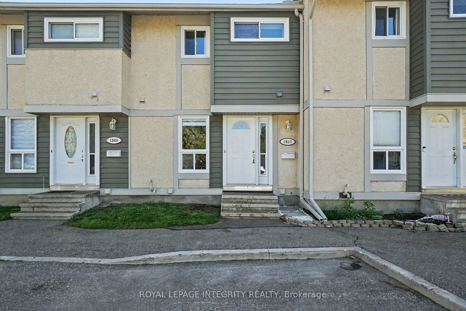 1507 Ballard Court 2, Cyrville - Carson Grove - Pineview, ON K1B 4Z1