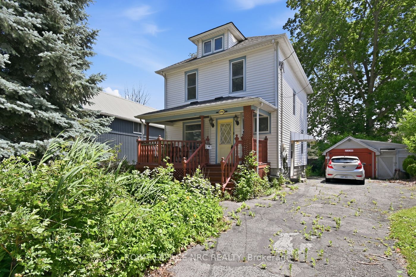 4719 Epworth Circle, Niagara Falls, ON L2E 1C7