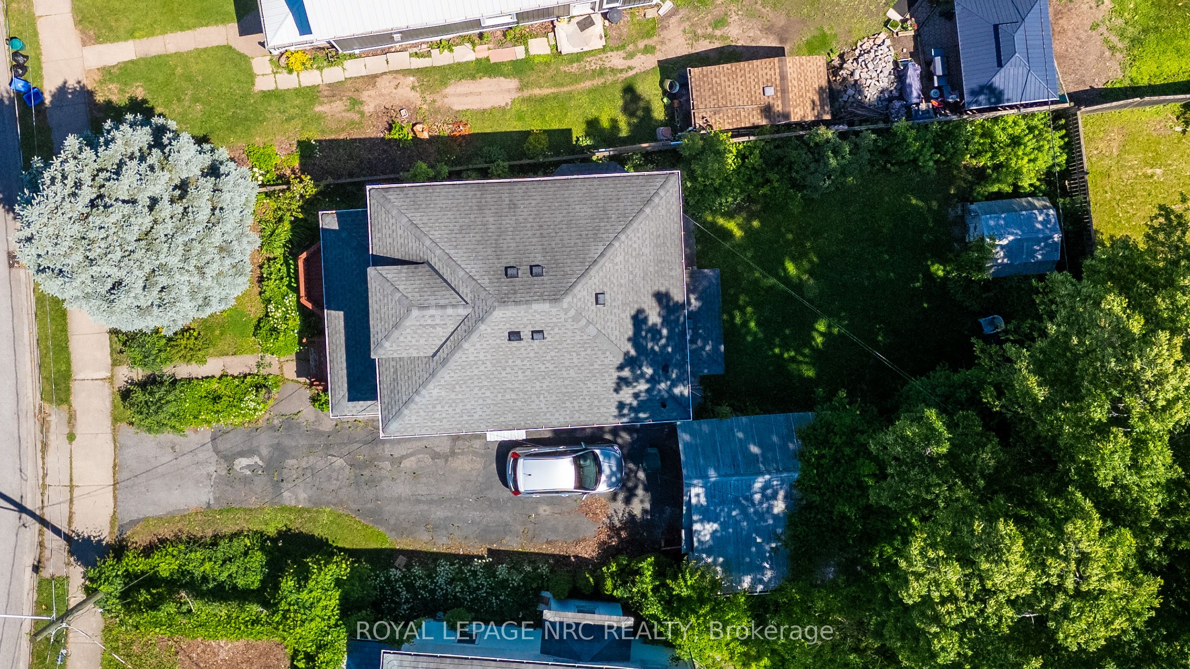 4719 Epworth Circle, Niagara Falls, ON L2E 1C7 photo 3