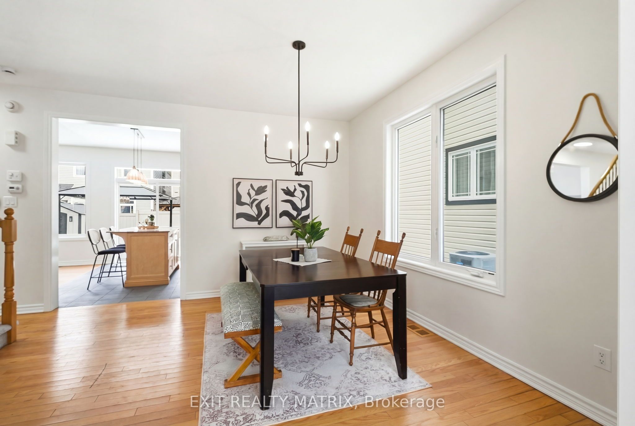 194 Flowing Creek Circle, Kanata, ON K2M 2R7 photo 3
