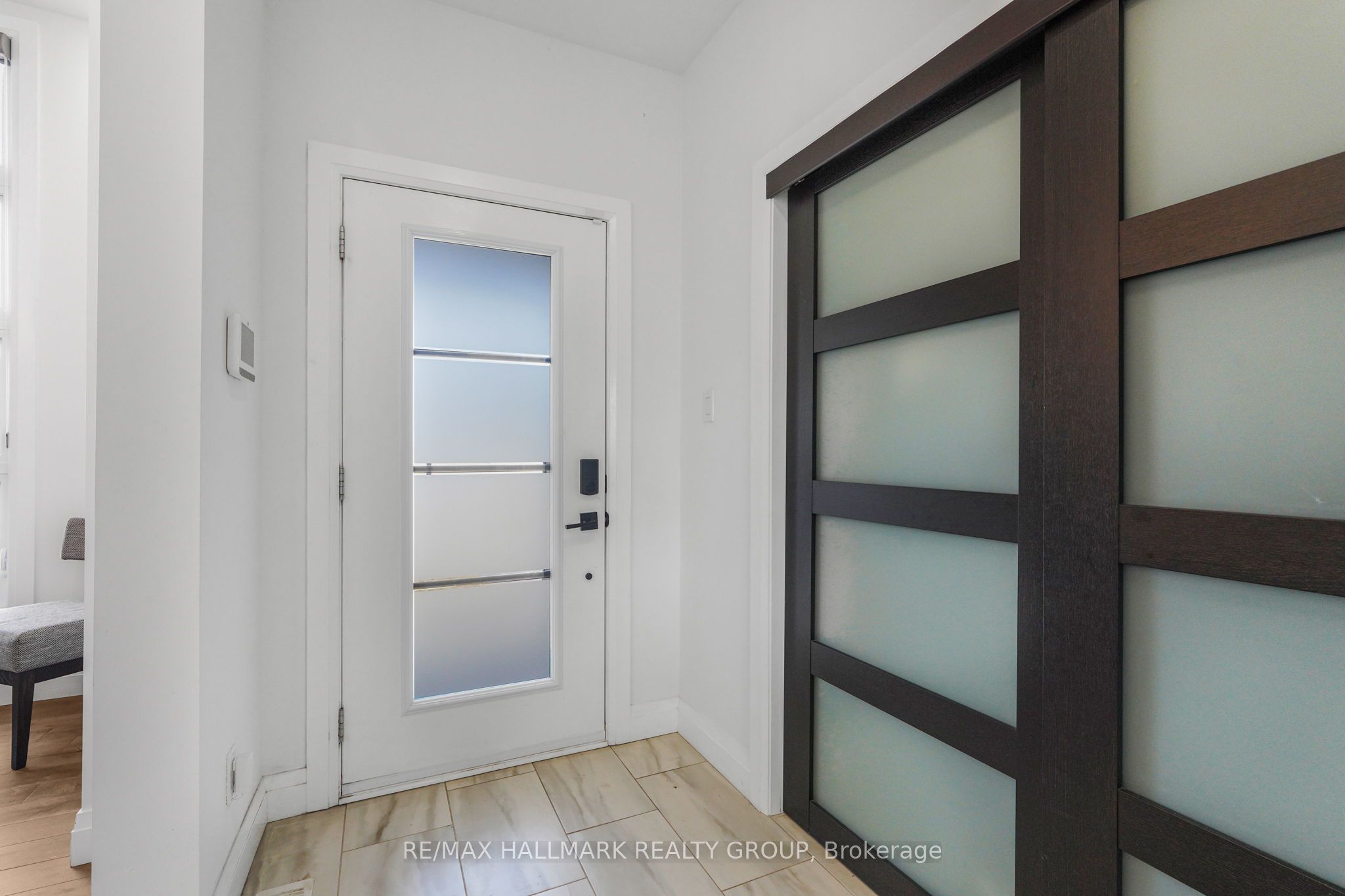 1069 DIAMOND Street, Clarence-Rockland, ON K4K 1P6 photo 3