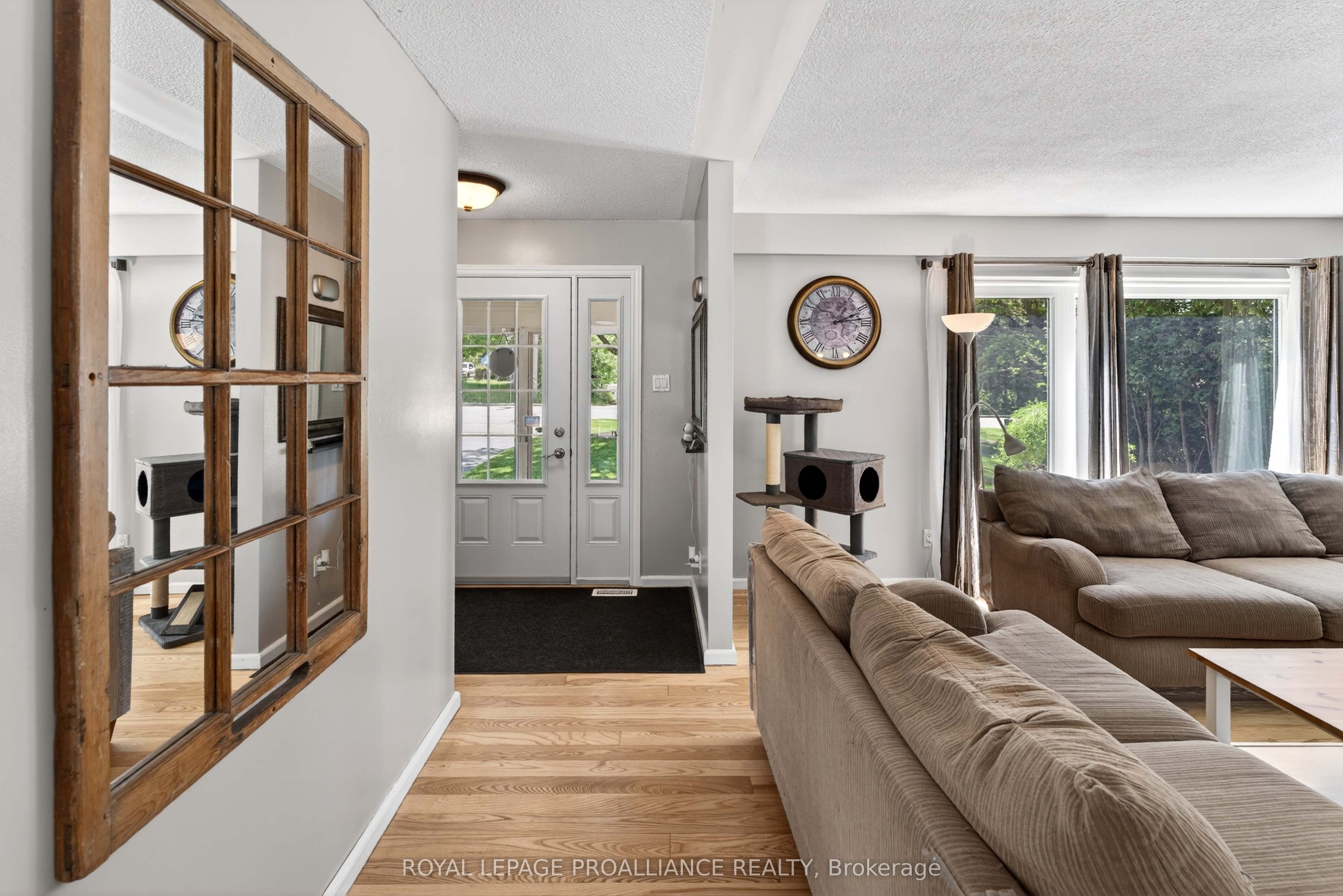 393 Stewart Boulevard, Brockville, ON K6V 6C7 photo 5