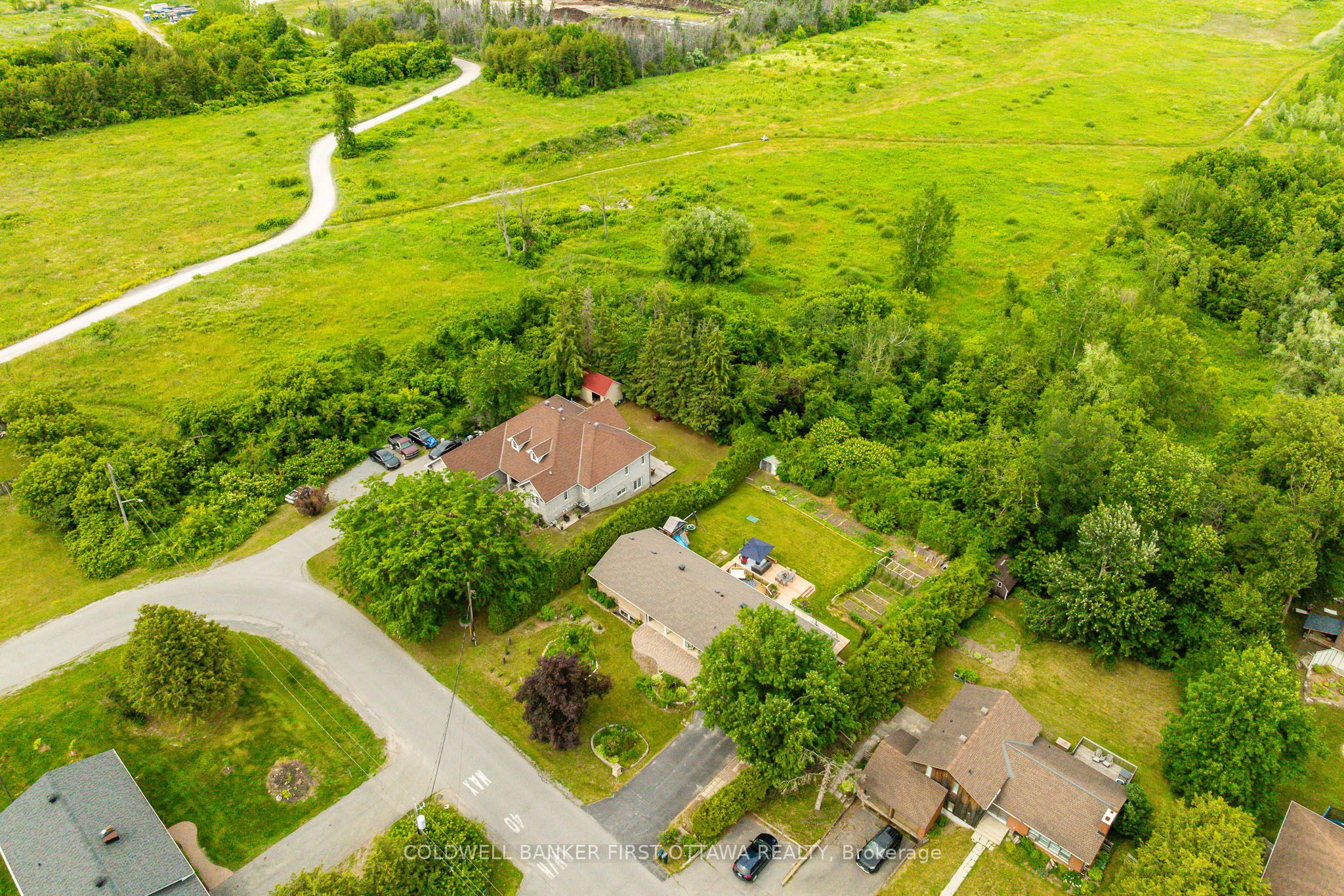 174 Lloydalex Crescent, Stittsville - Munster - Richmond, ON K0A 1L0 photo 5