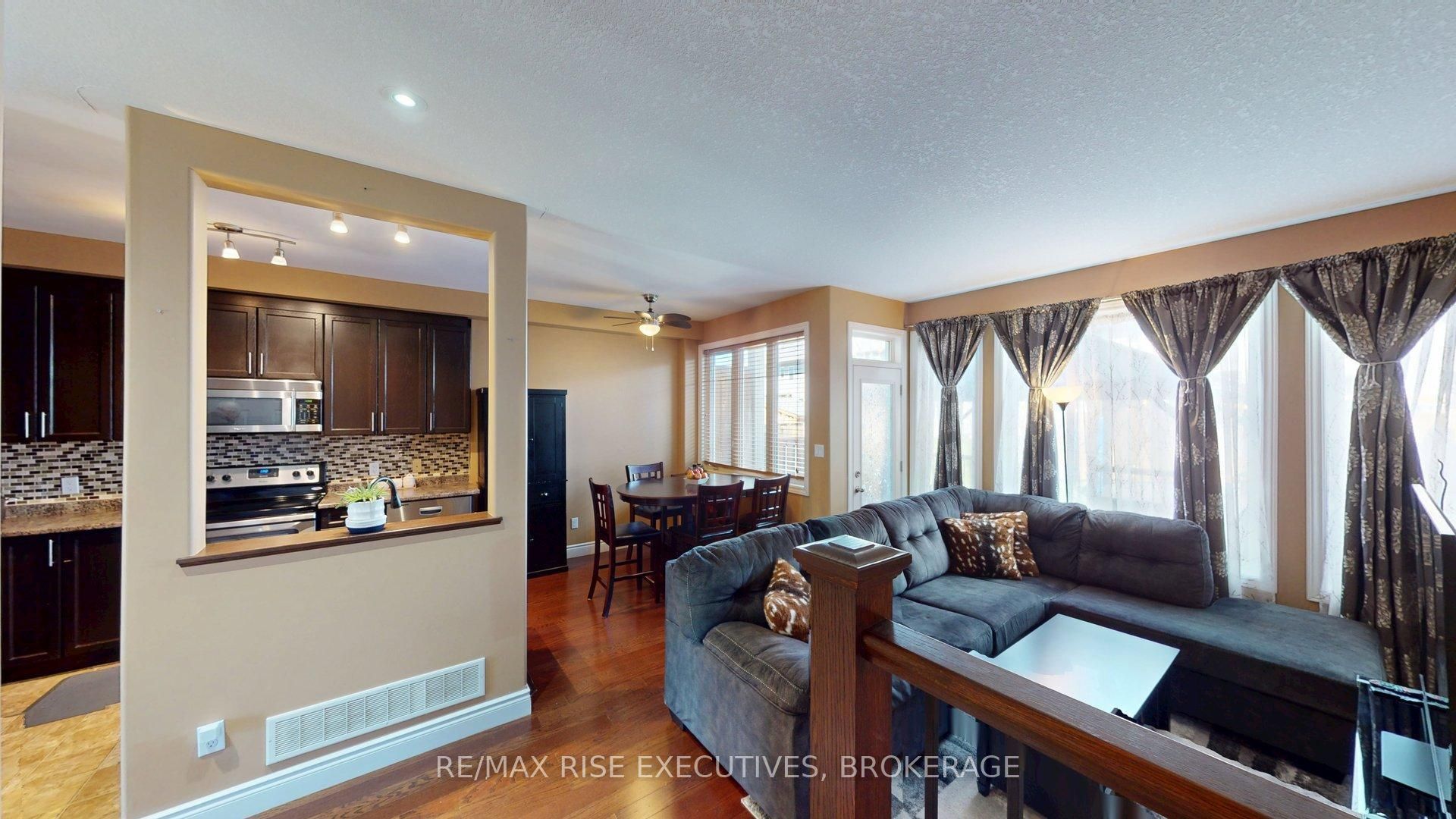 314 Janette Street, Kingston, ON K7L 4V2 photo 3