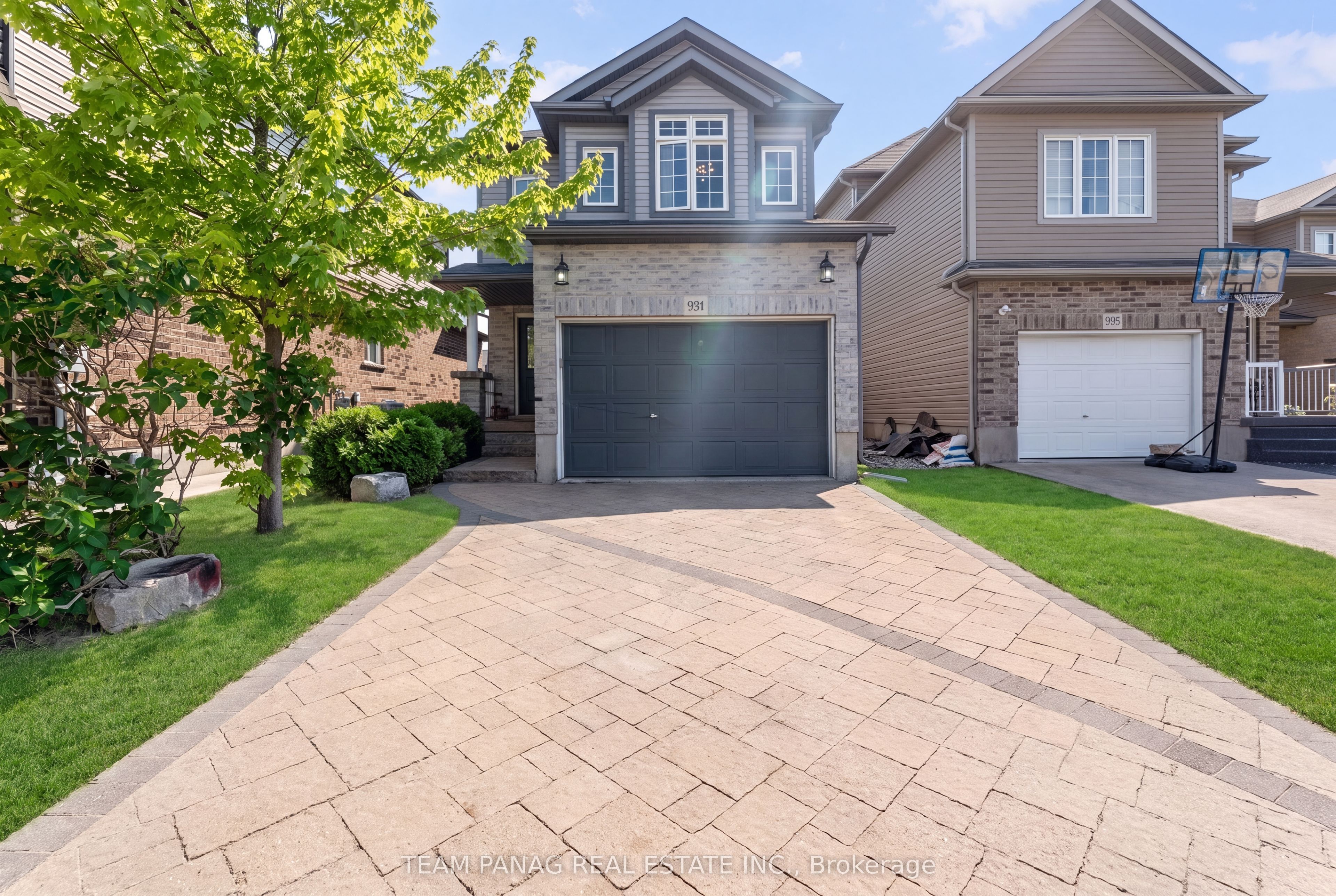 931 Bianca Court, Kitchener, ON N2R 1Y8 photo 3