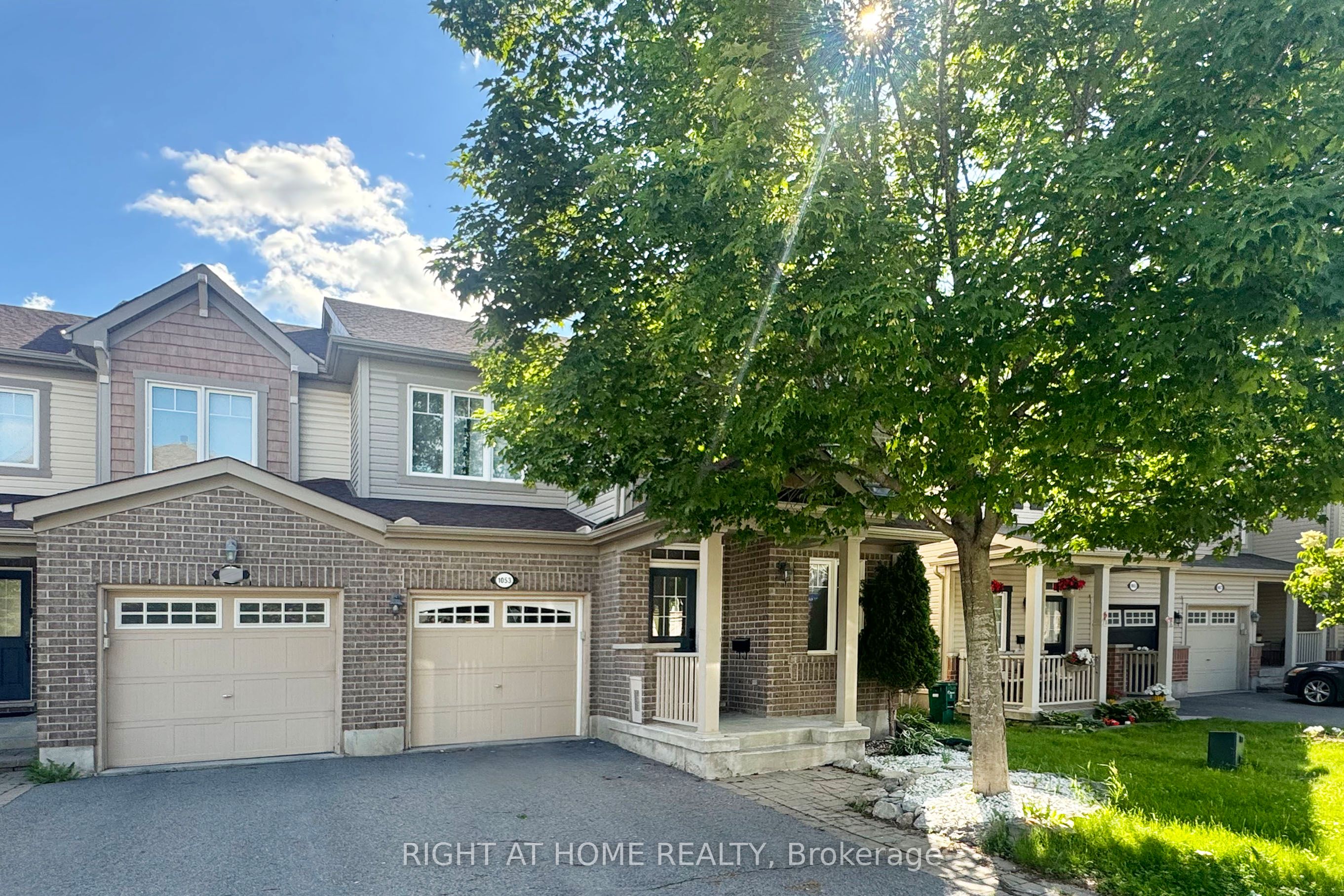 1053 PAMPERO Crescent, Stittsville - Munster - Richmond, ON K2S 0N5