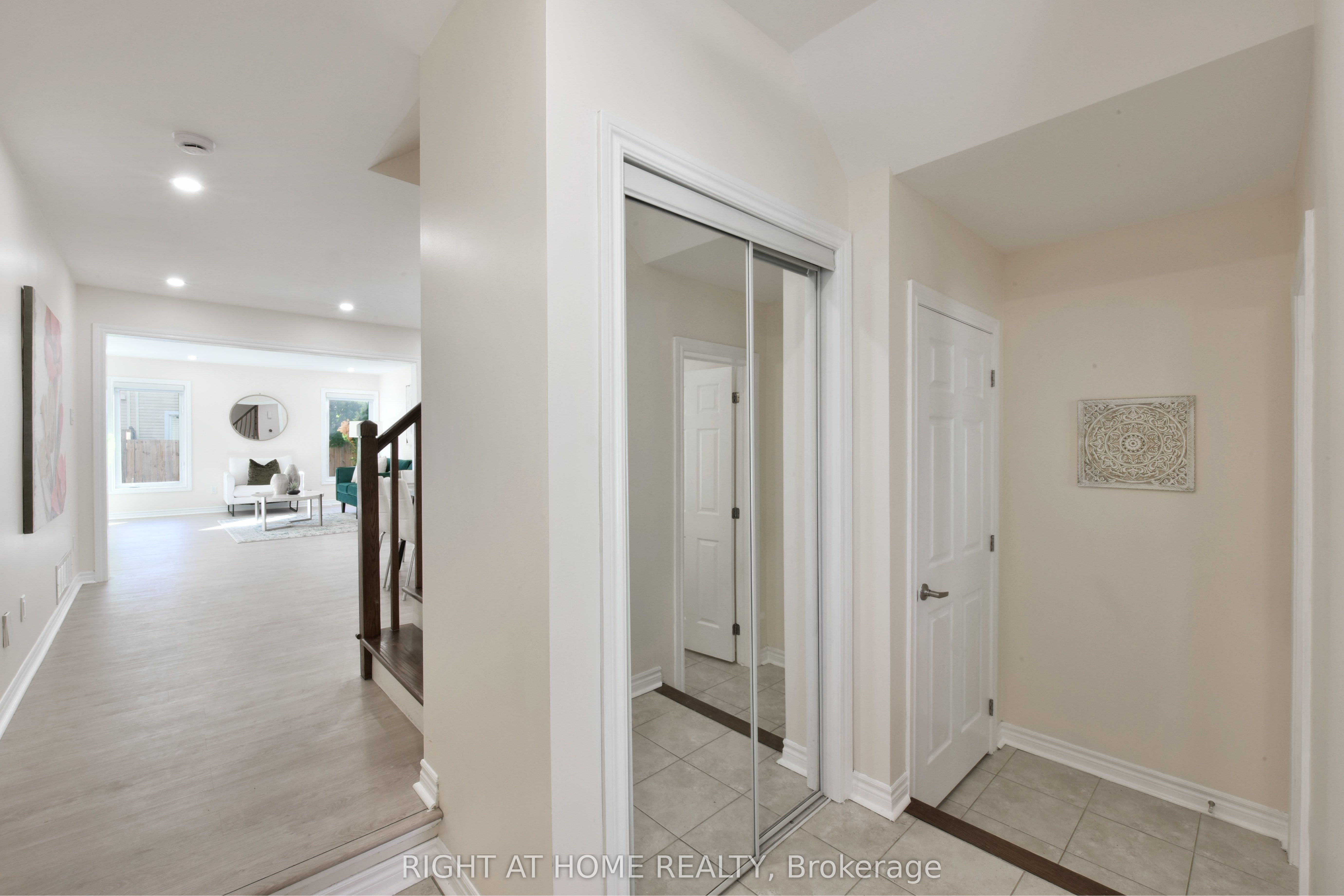 1053 PAMPERO Crescent, Stittsville - Munster - Richmond, ON K2S 0N5 photo 5