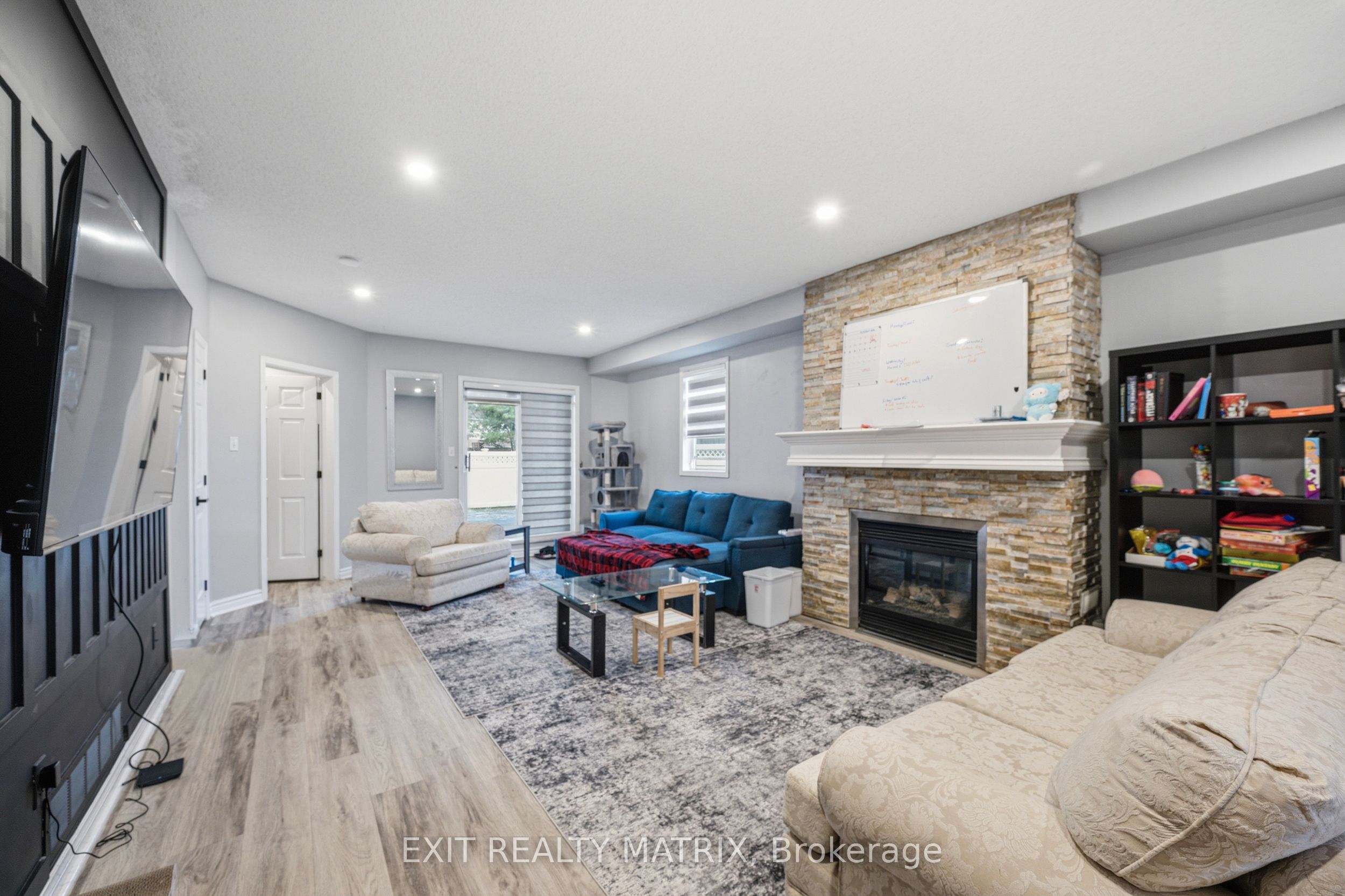 1511 Rumford Drive, Orleans - Cumberland and Area, ON K4A 4B7 photo 5