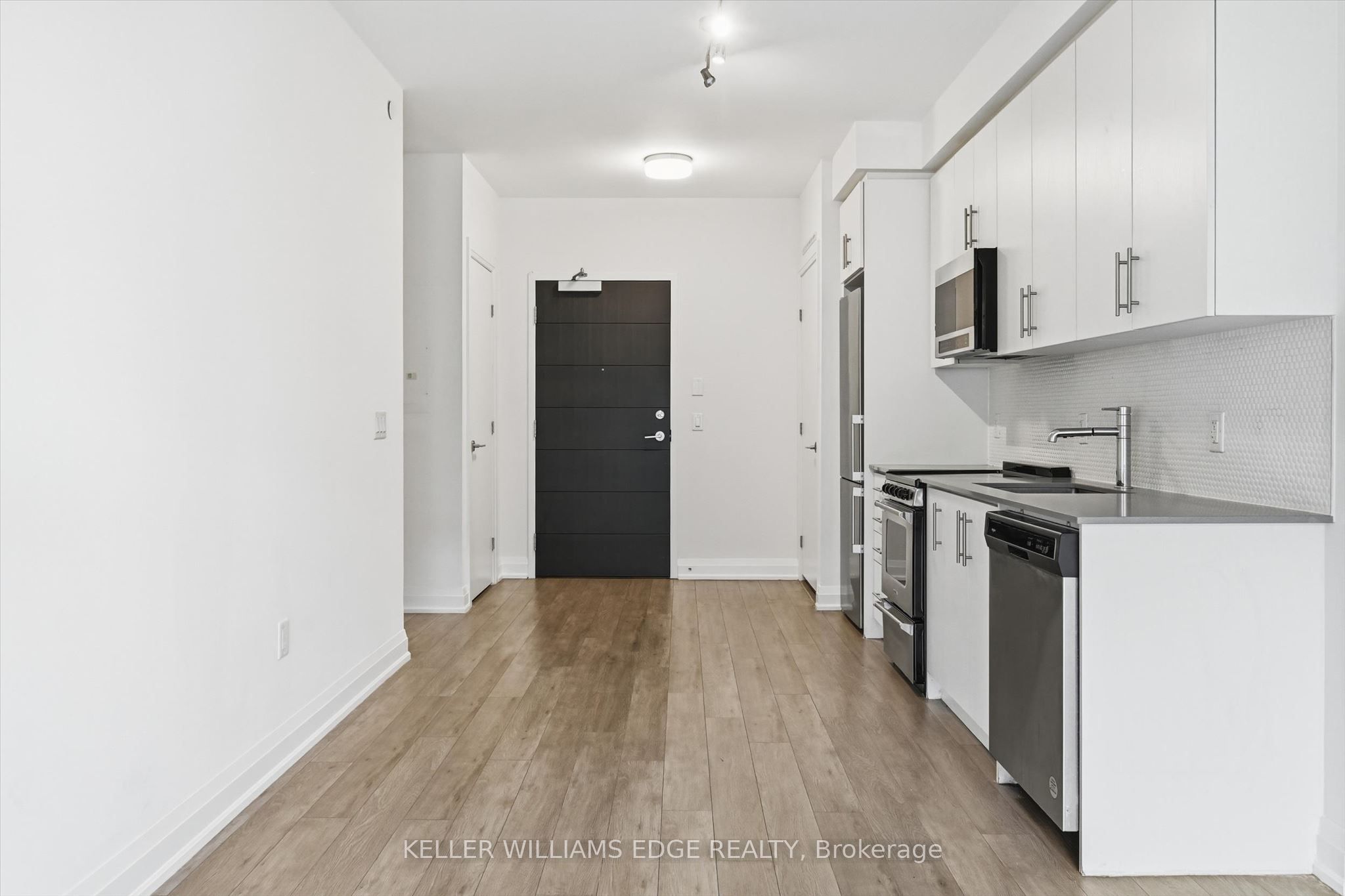 212 King William Street E 418, Hamilton, ON L8N 1B5 photo 5