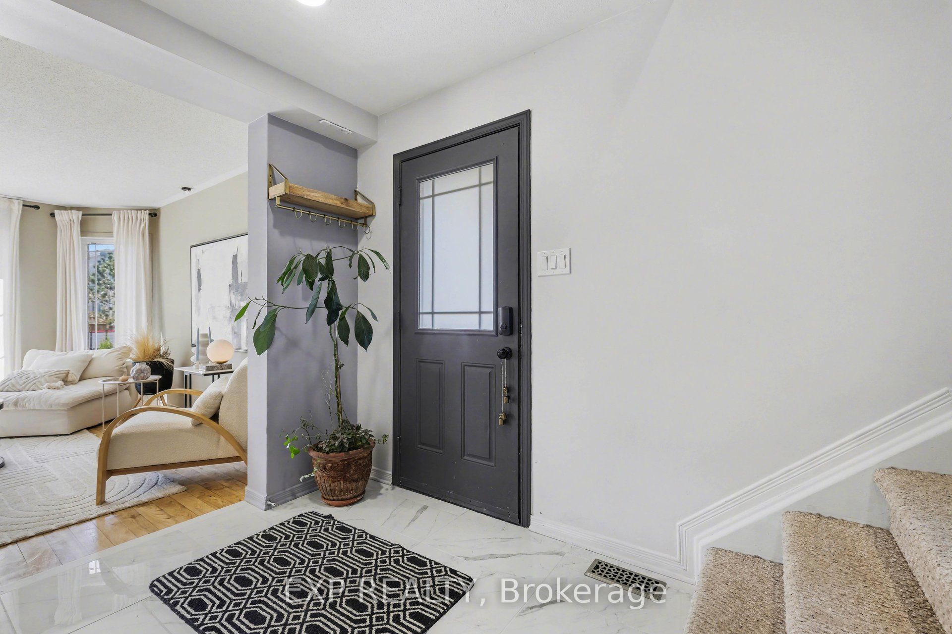 281 Sorento Street, Barrhaven, ON K2J 0B4 photo 3