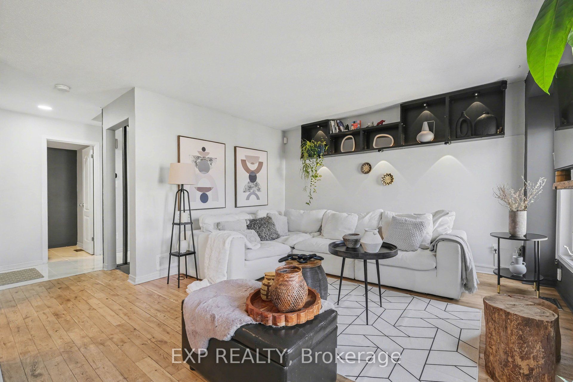281 Sorento Street, Barrhaven, ON K2J 0B4 photo 4