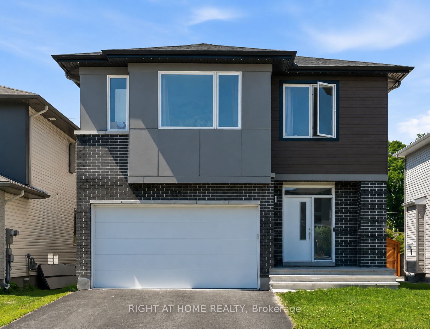730 Kirkham Crescent, Stittsville - Munster - Richmond, ON K0A 2Z0 photo 2
