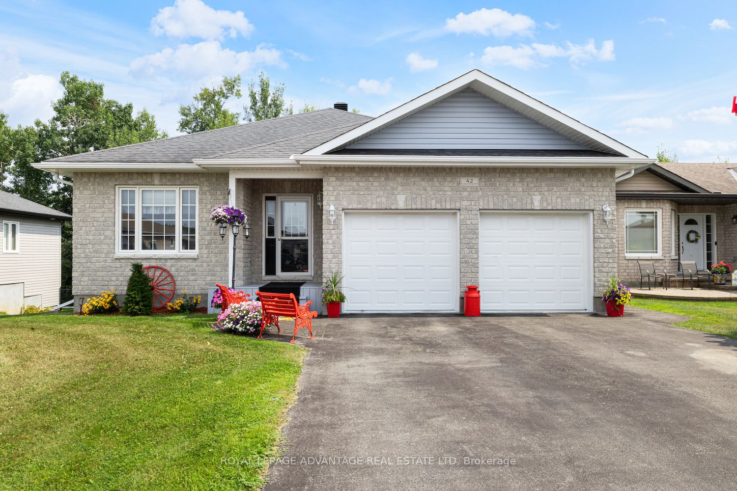 42 Code Crescent, Smiths Falls, ON K7A 0A9