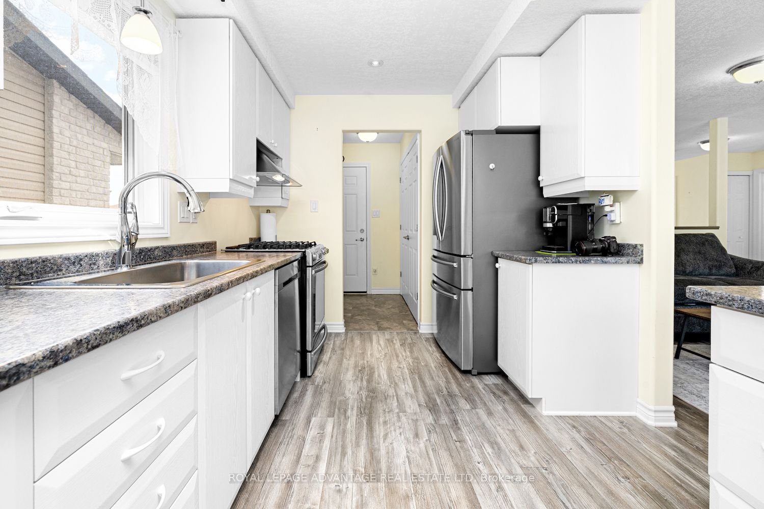 42 Code Crescent, Smiths Falls, ON K7A 0A9 photo 4