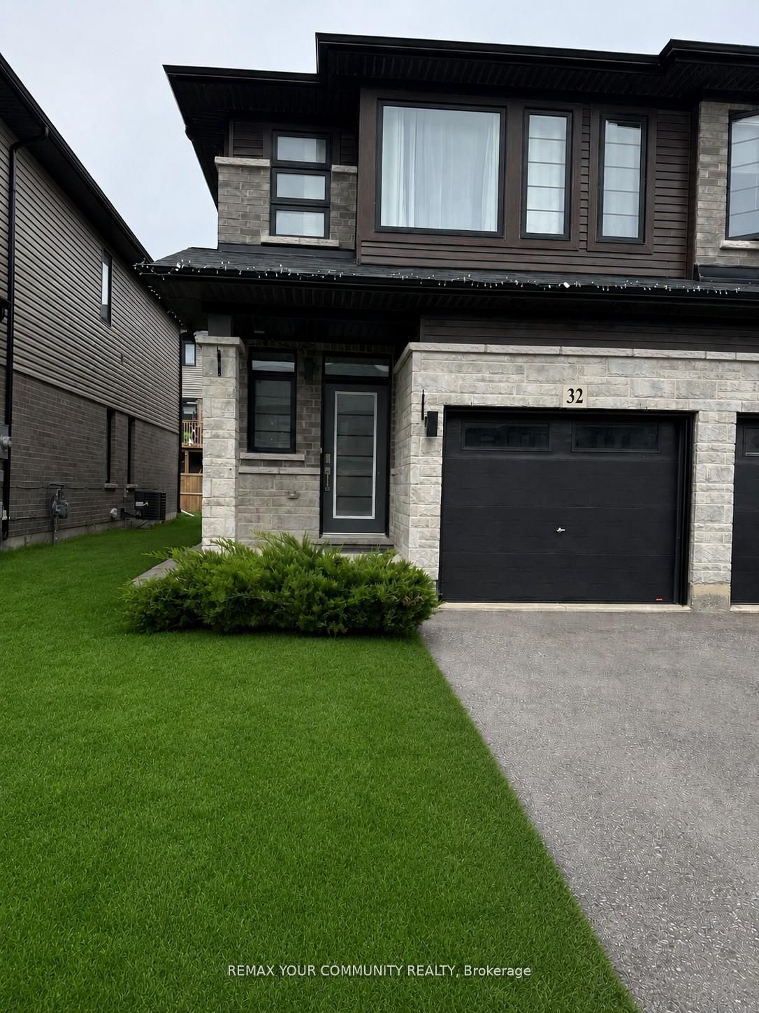 32 June Callwood (Main & 2nd Floor) Way, Brantford, ON N3T 0T7 photo 2