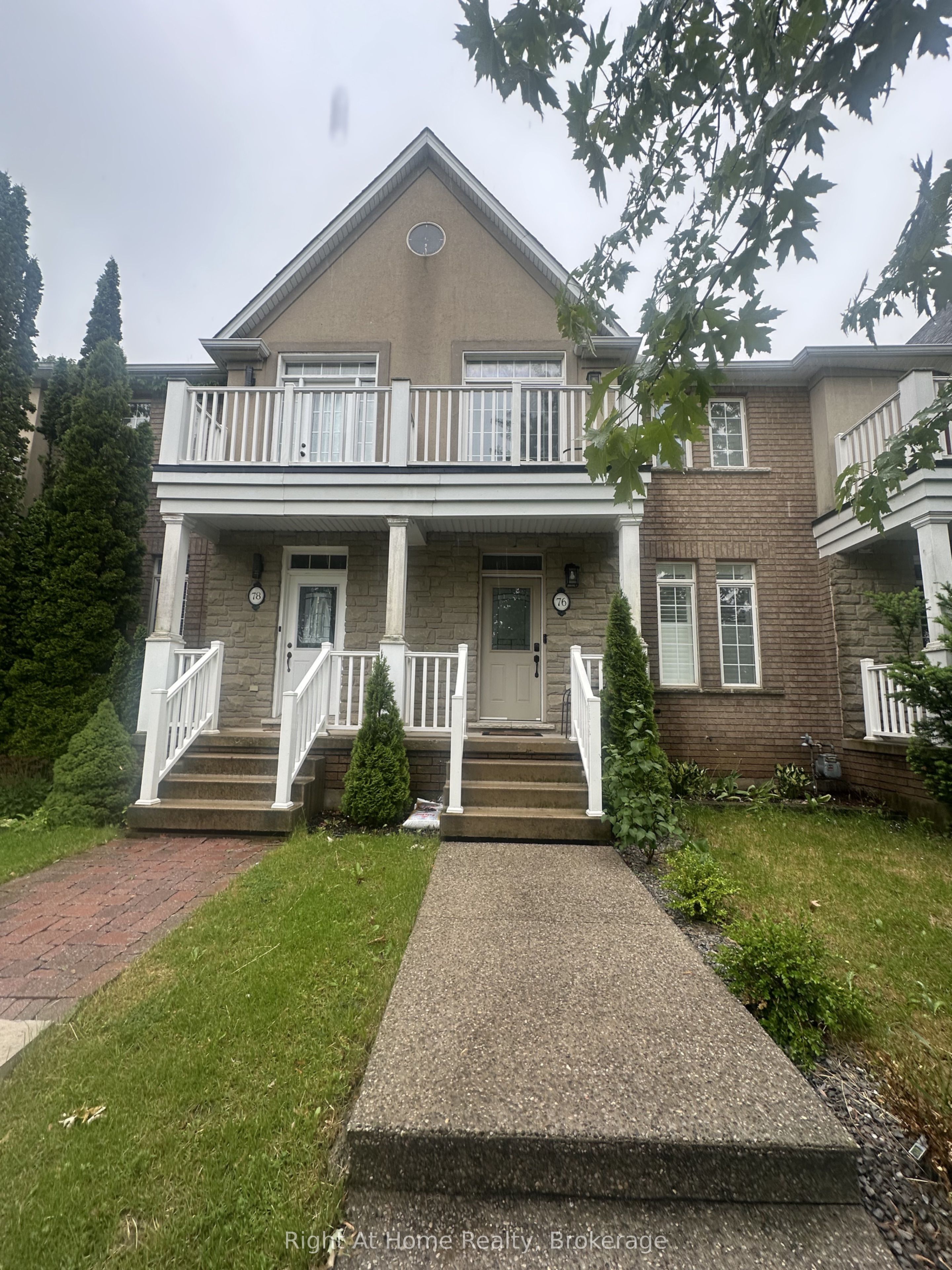 76 Easthampton Road, Hamilton, ON L8E 6C4