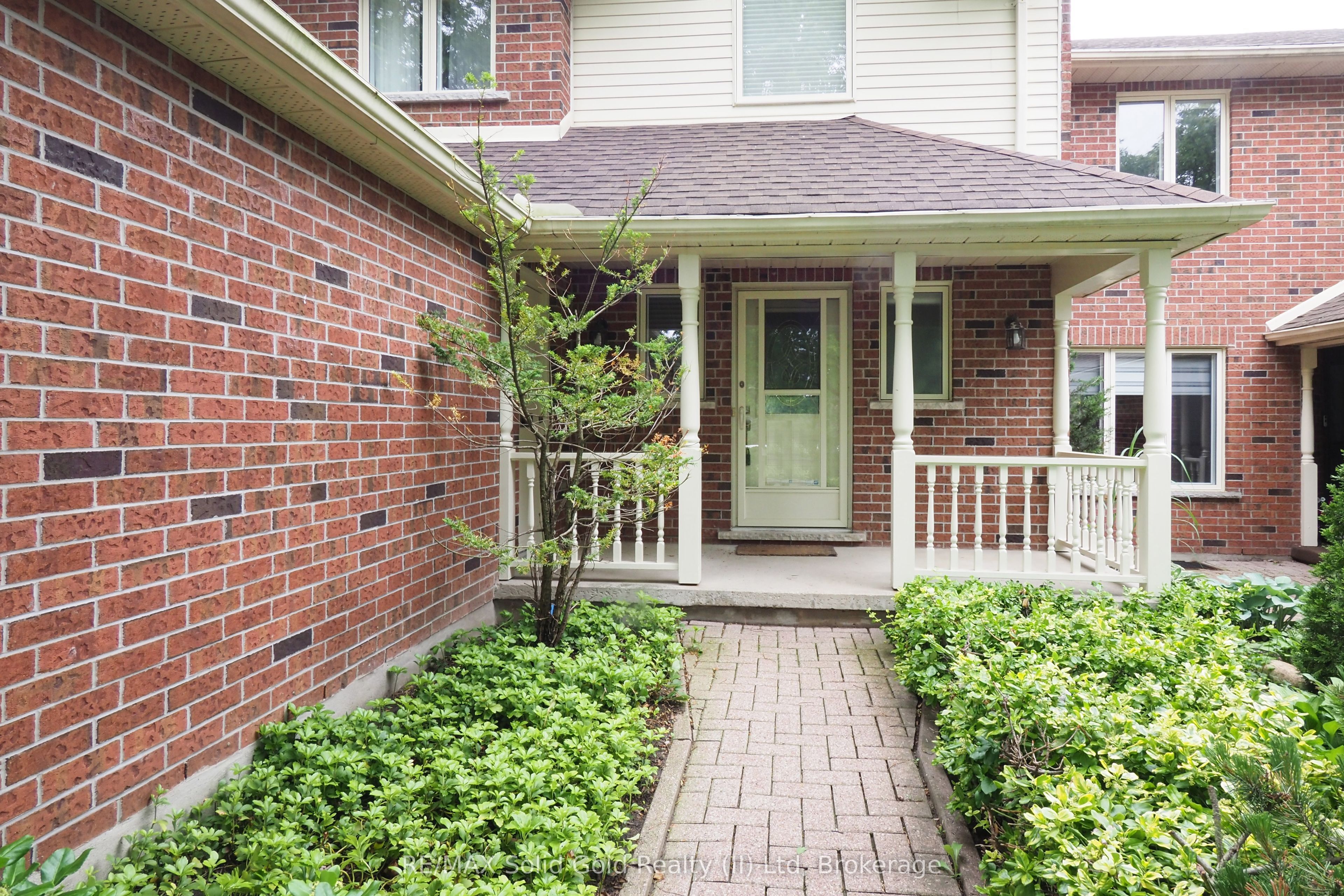 405 Glasgow Street 4, Kitchener, ON N2M 2N1 photo 3