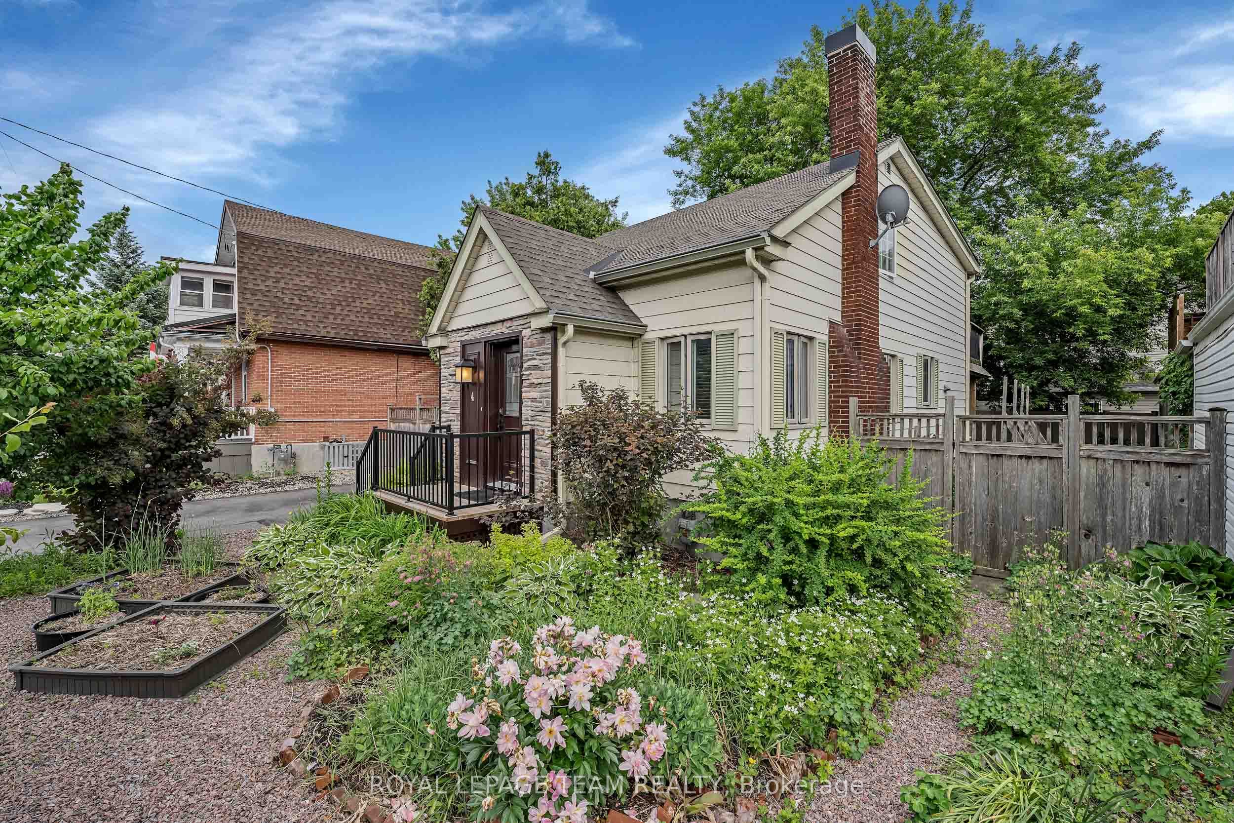 4 Queen Mary Street, Overbrook - Castleheights and Area, ON K1K 1Y2 photo 3