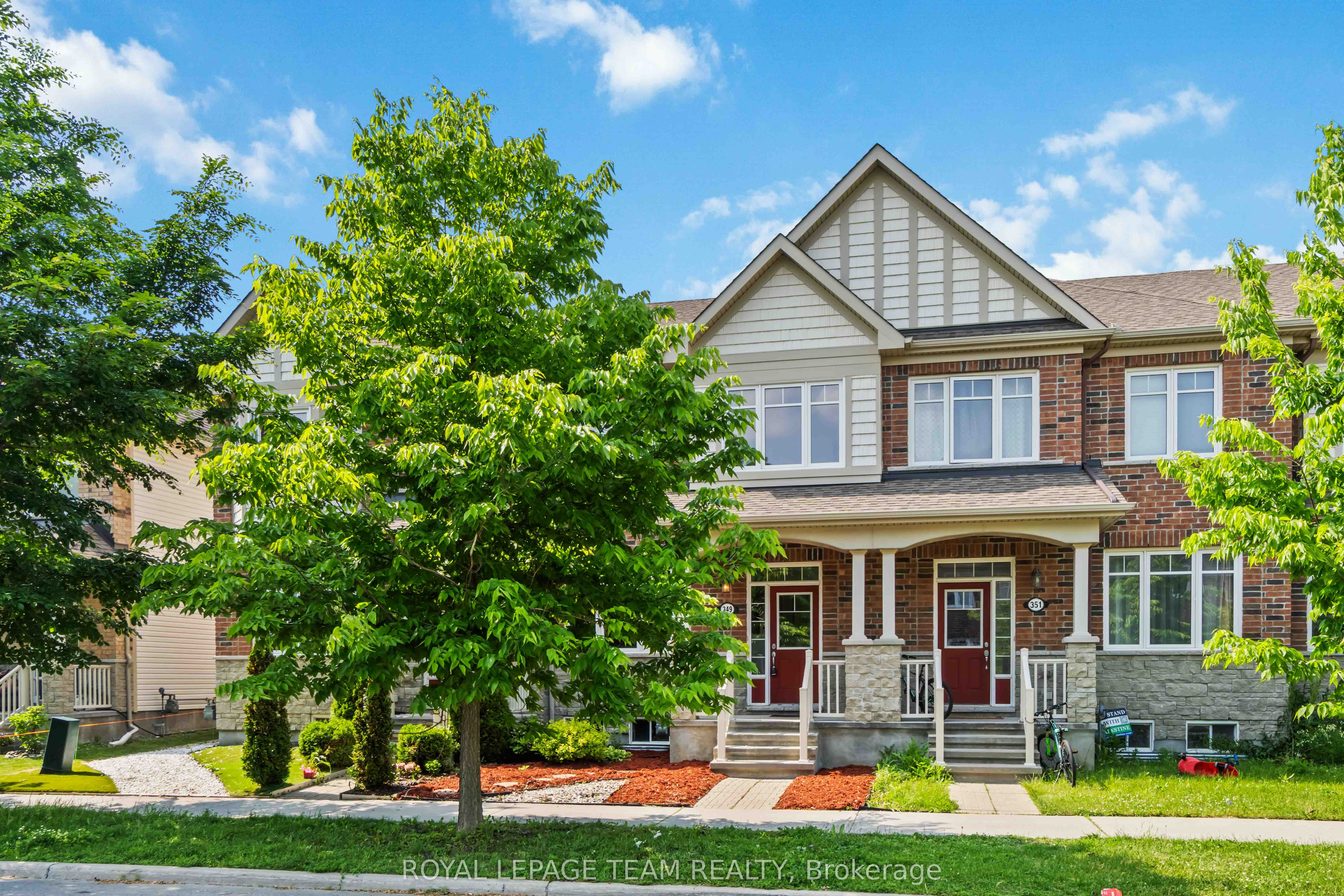 349 SWEETFLAG Street, Barrhaven, ON K2J 5A3