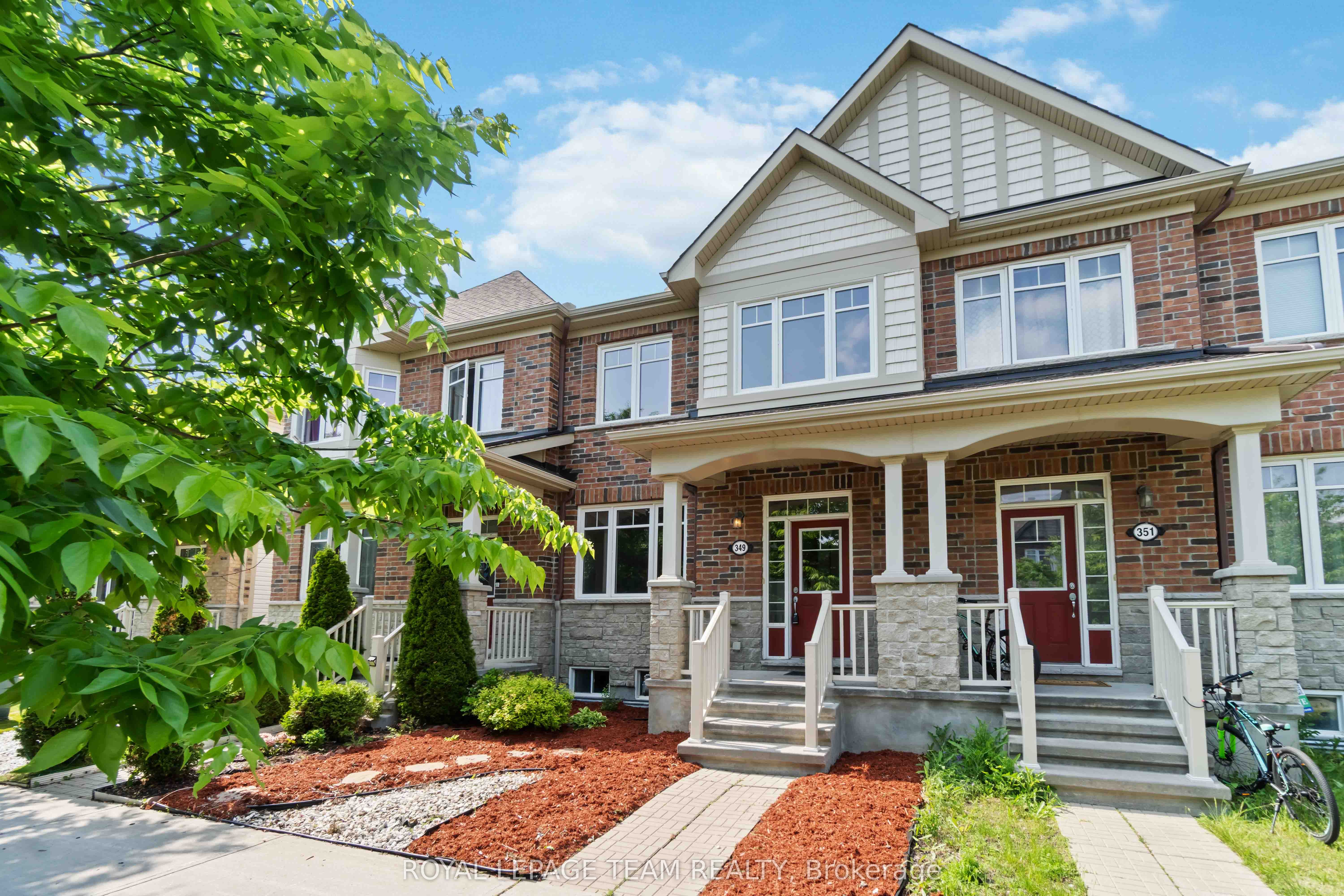 349 SWEETFLAG Street, Barrhaven, ON K2J 5A3 photo 2