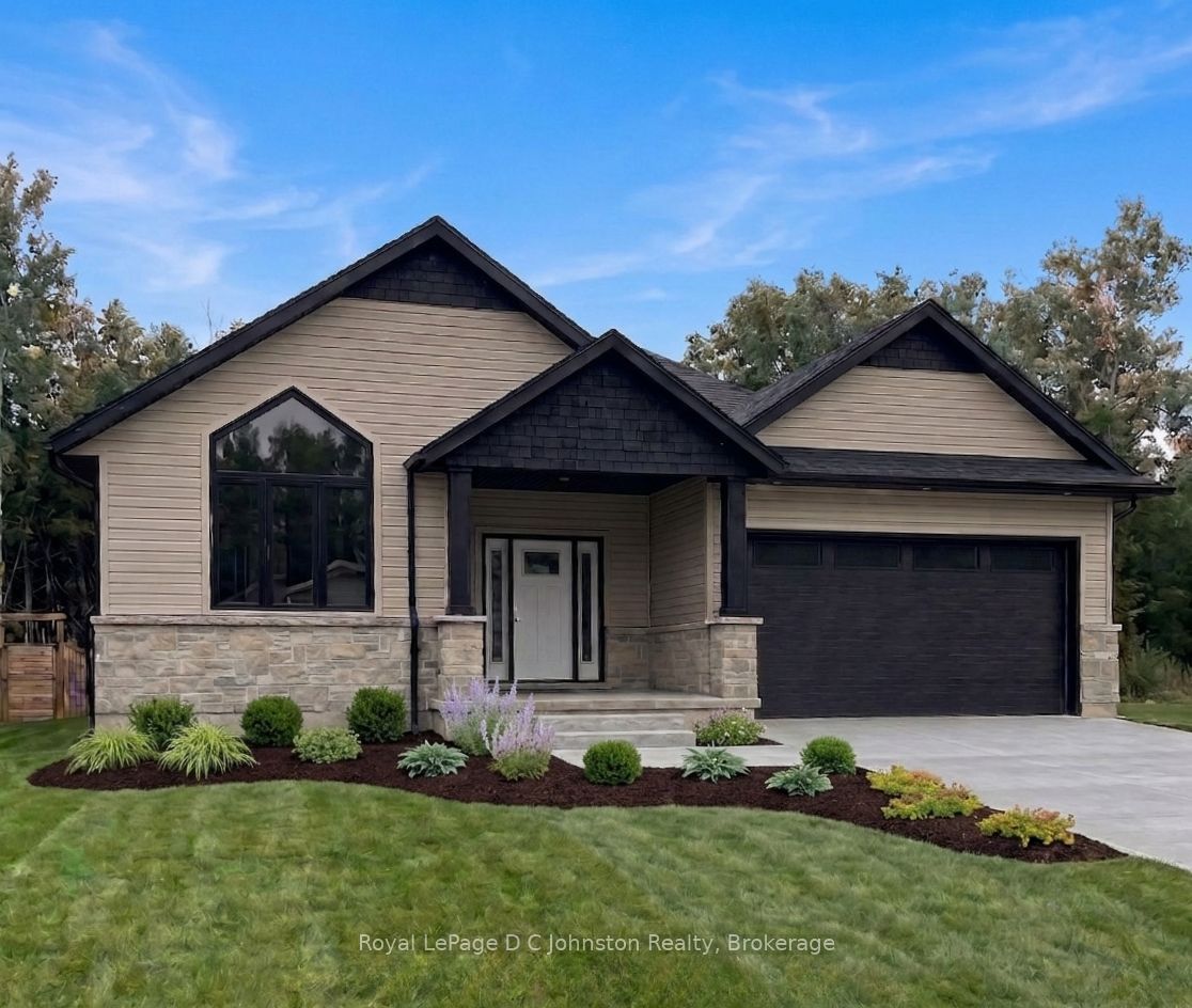 14 Lakeforest Drive, Saugeen Shores, ON N0H 2L0
