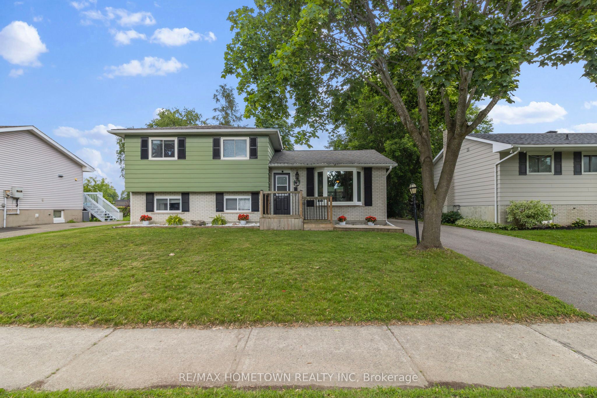 1257 Peden Boulevard, Brockville, ON K6V 3K5 photo 3