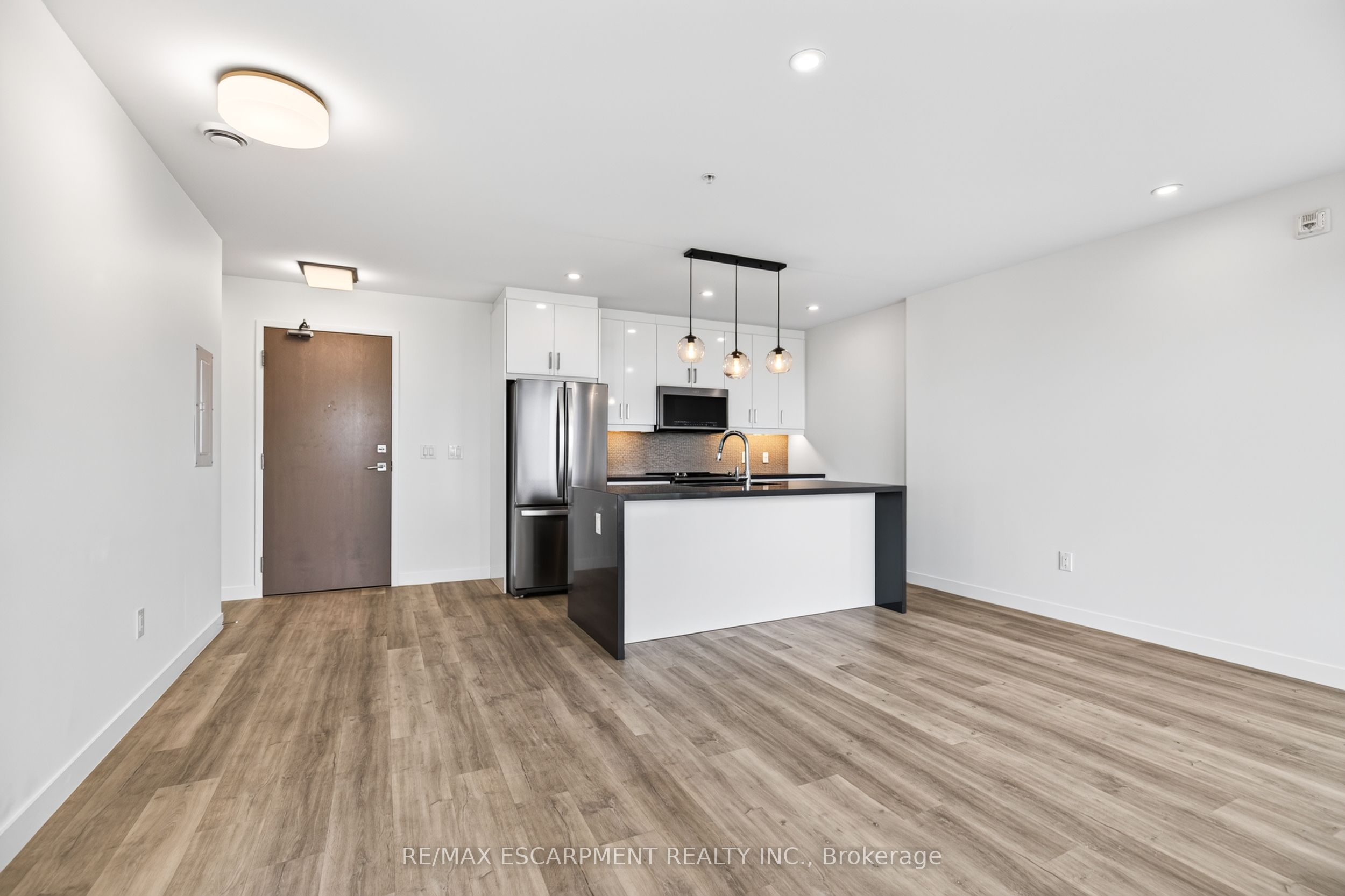 479 Charlton Avenue 506, Hamilton, ON L8N 0B4 photo 4