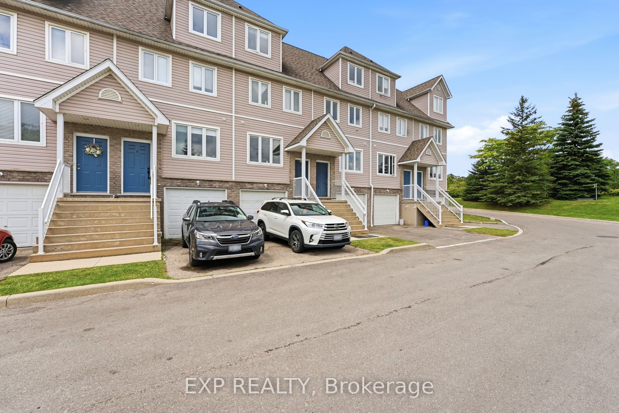 601 Columbia Forest Boulevard 3, Waterloo, ON N2V 2K7 photo 5