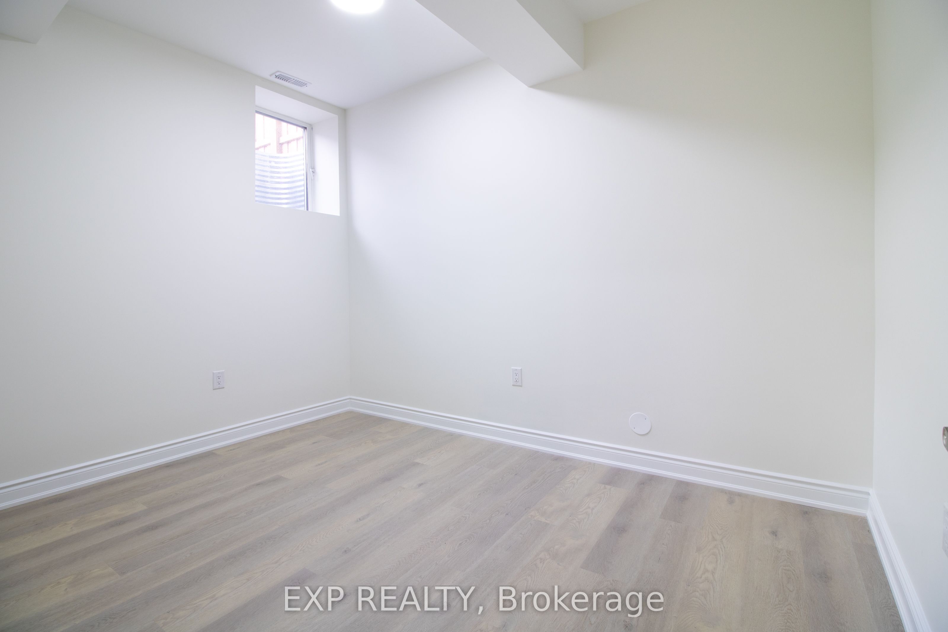 55 William Dunlop Street Lower, Kitchener, ON N2R 0N8 photo 5