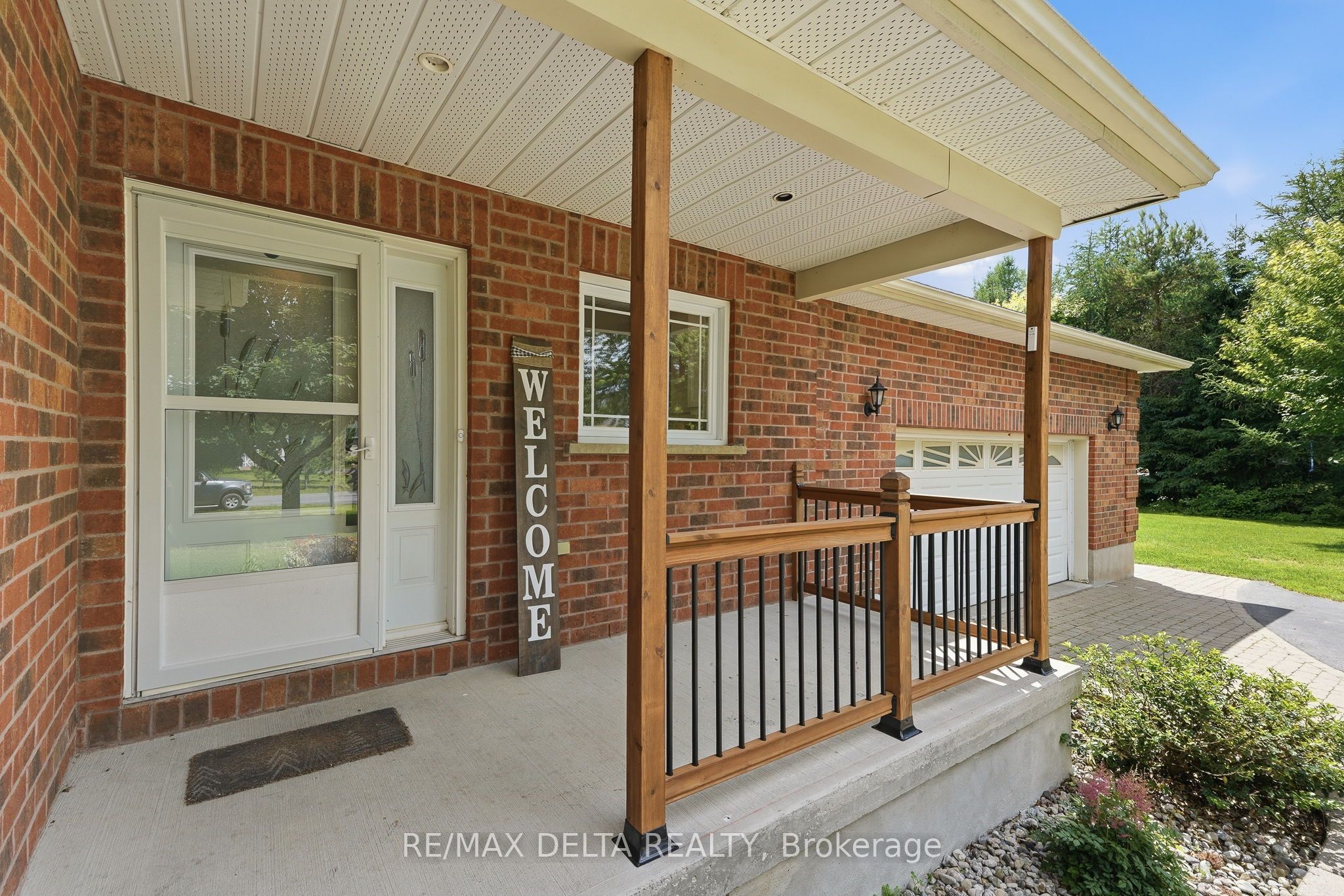 2140 Lemery Street, Clarence-Rockland, ON K0A 1E0 photo 3