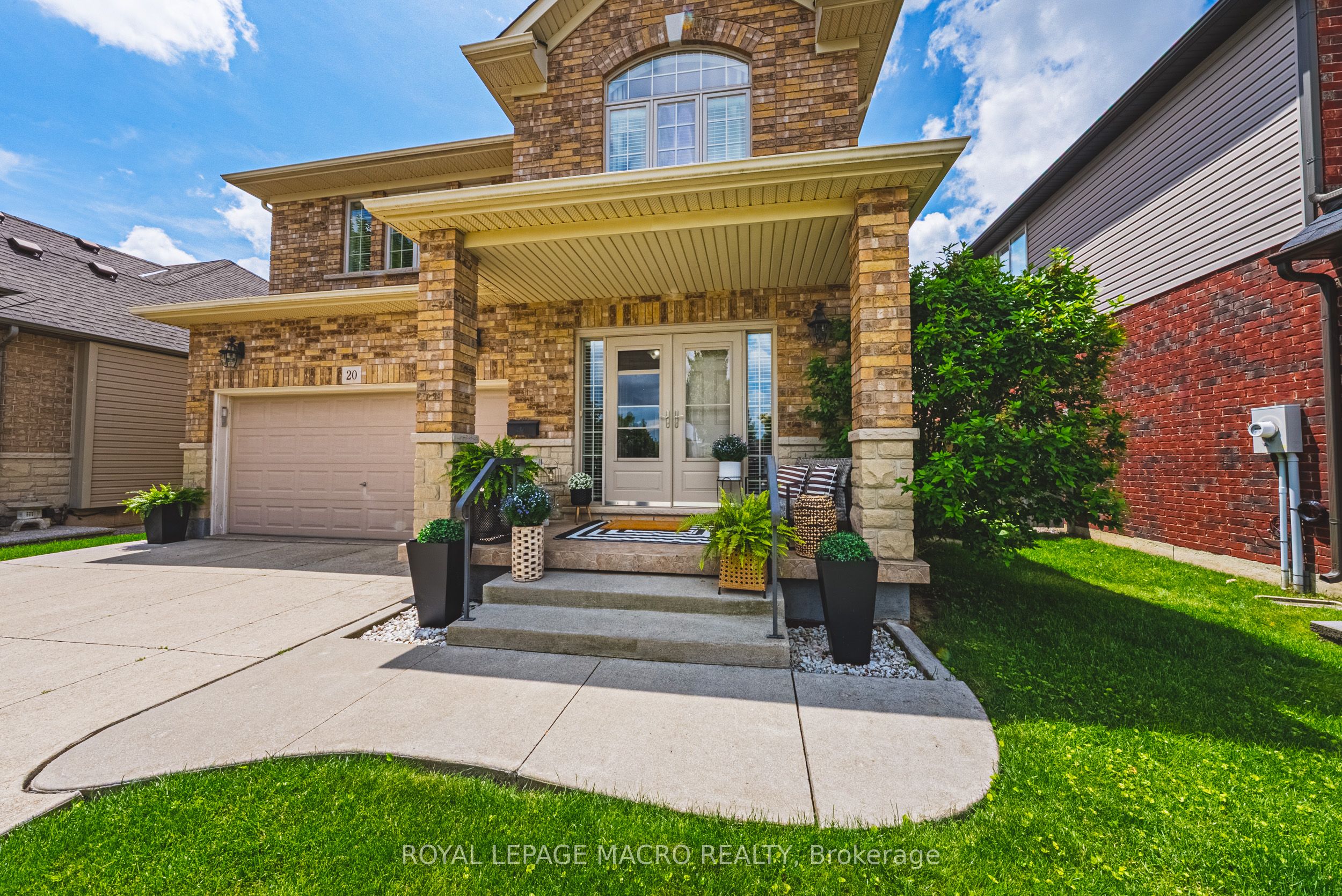 20 Degrow Crescent, Hamilton, ON L0R 1C0 photo 3