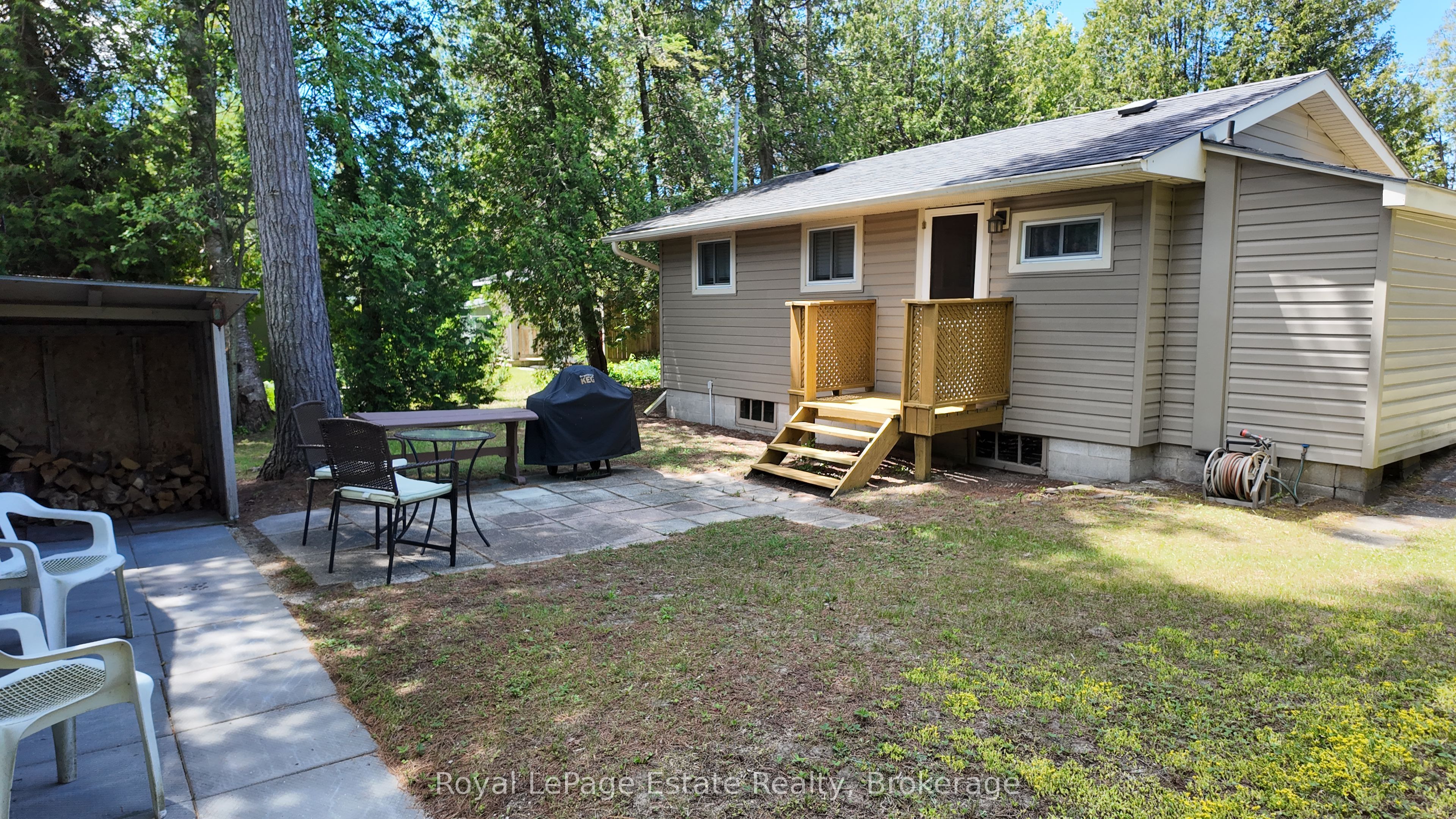 407 Third Avenue N, South Bruce Peninsula, ON N0H 2G0 photo 5