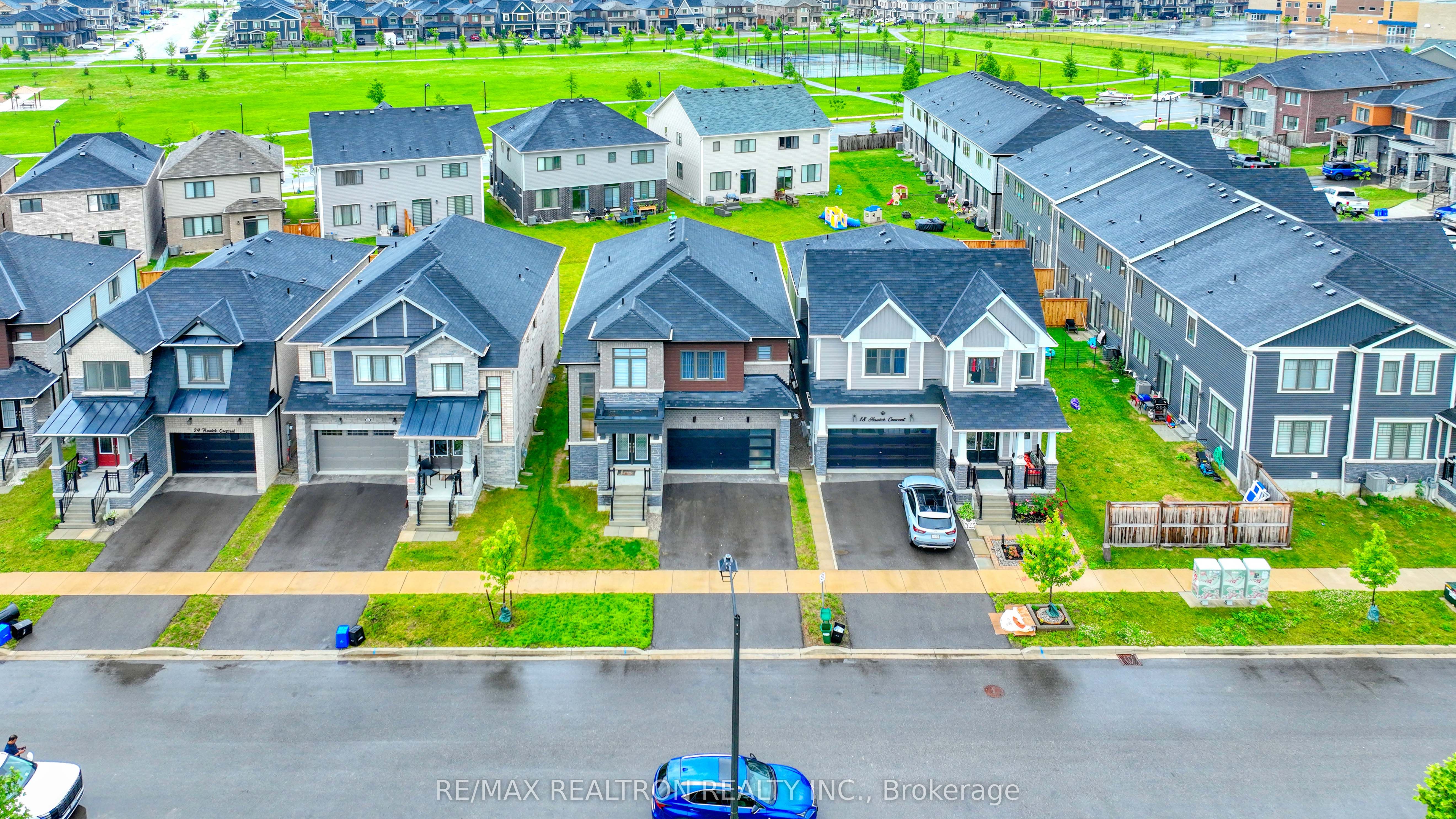 20 Hawick Crescent, Haldimand, ON N3W 0G4 photo 2