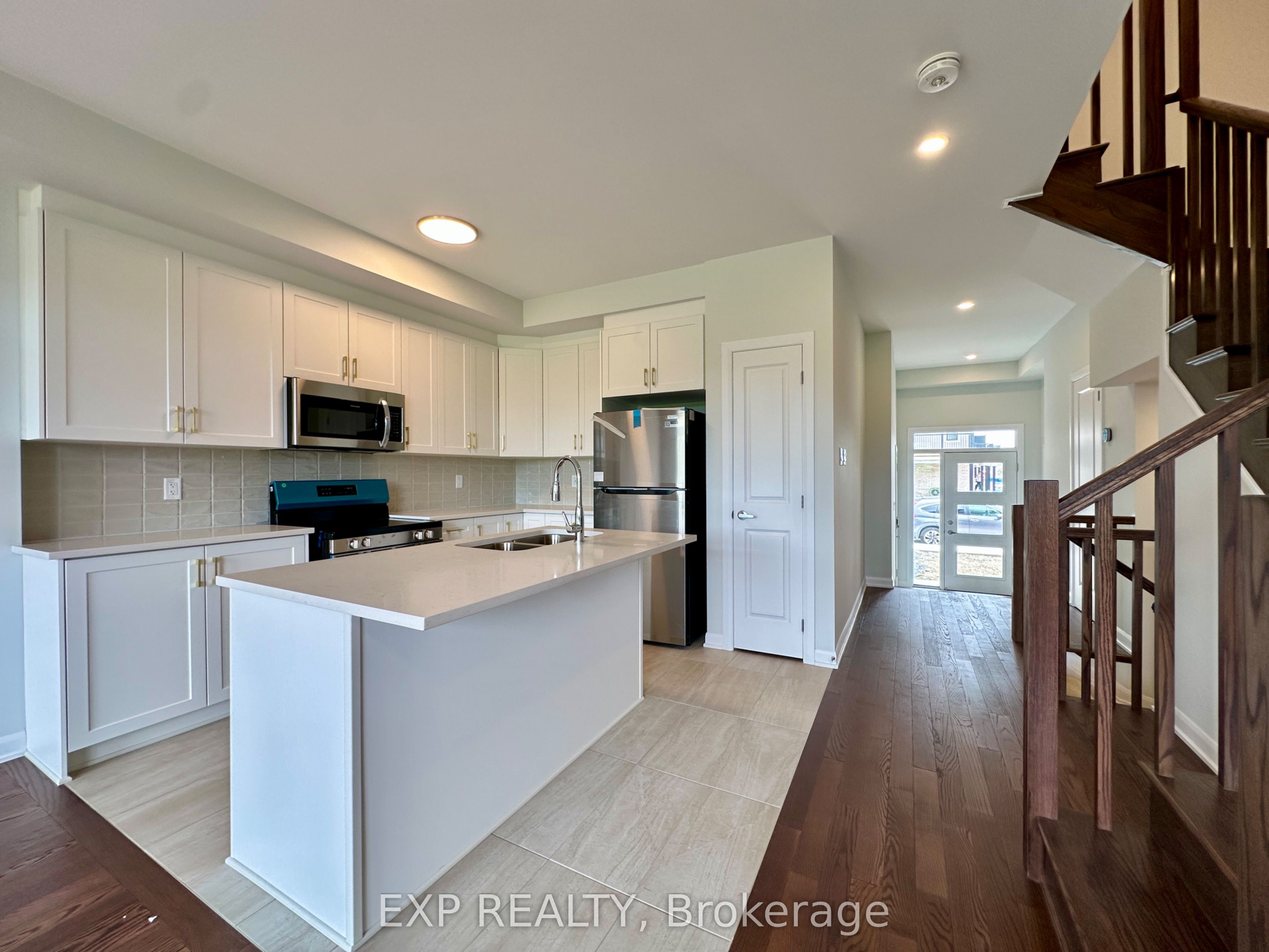 257 Bankside Way, Barrhaven, ON K2J 7M9 photo 3
