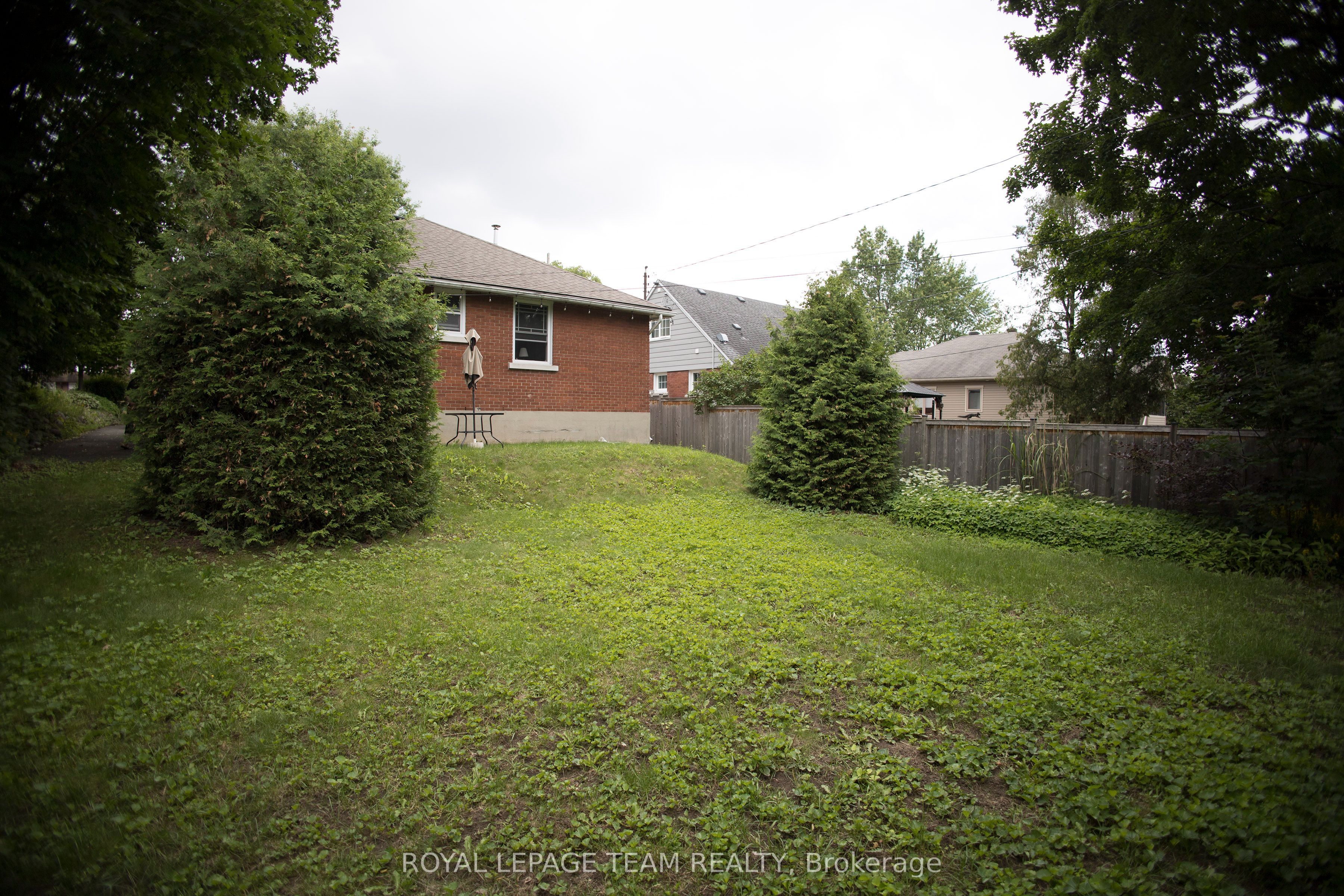 1339 Kilborn Avenue, Alta Vista and Area, ON K1H 6L2 photo 4