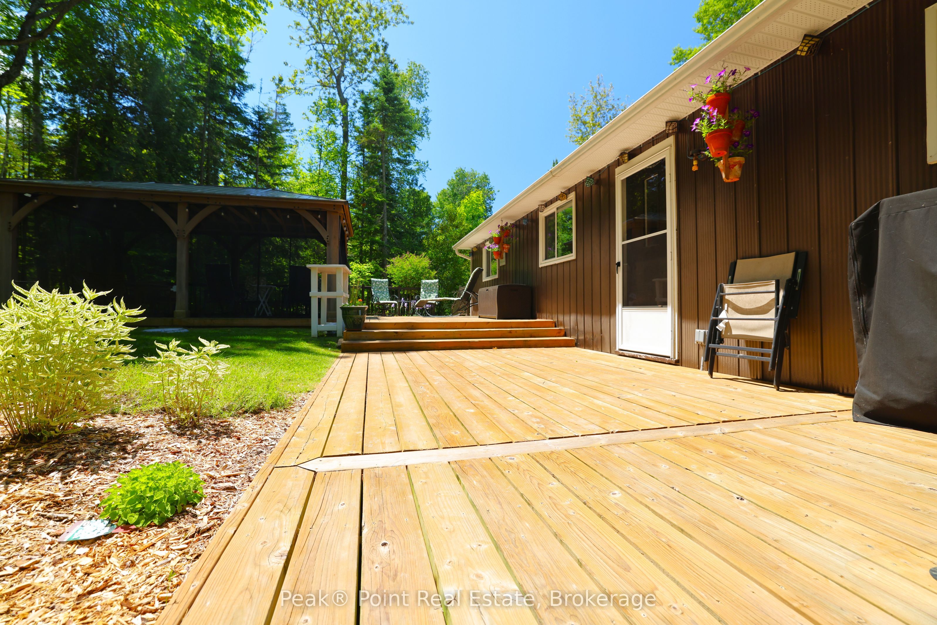 6 KAHGEE Street, Native Leased Lands, ON N0H 2G0 photo 5