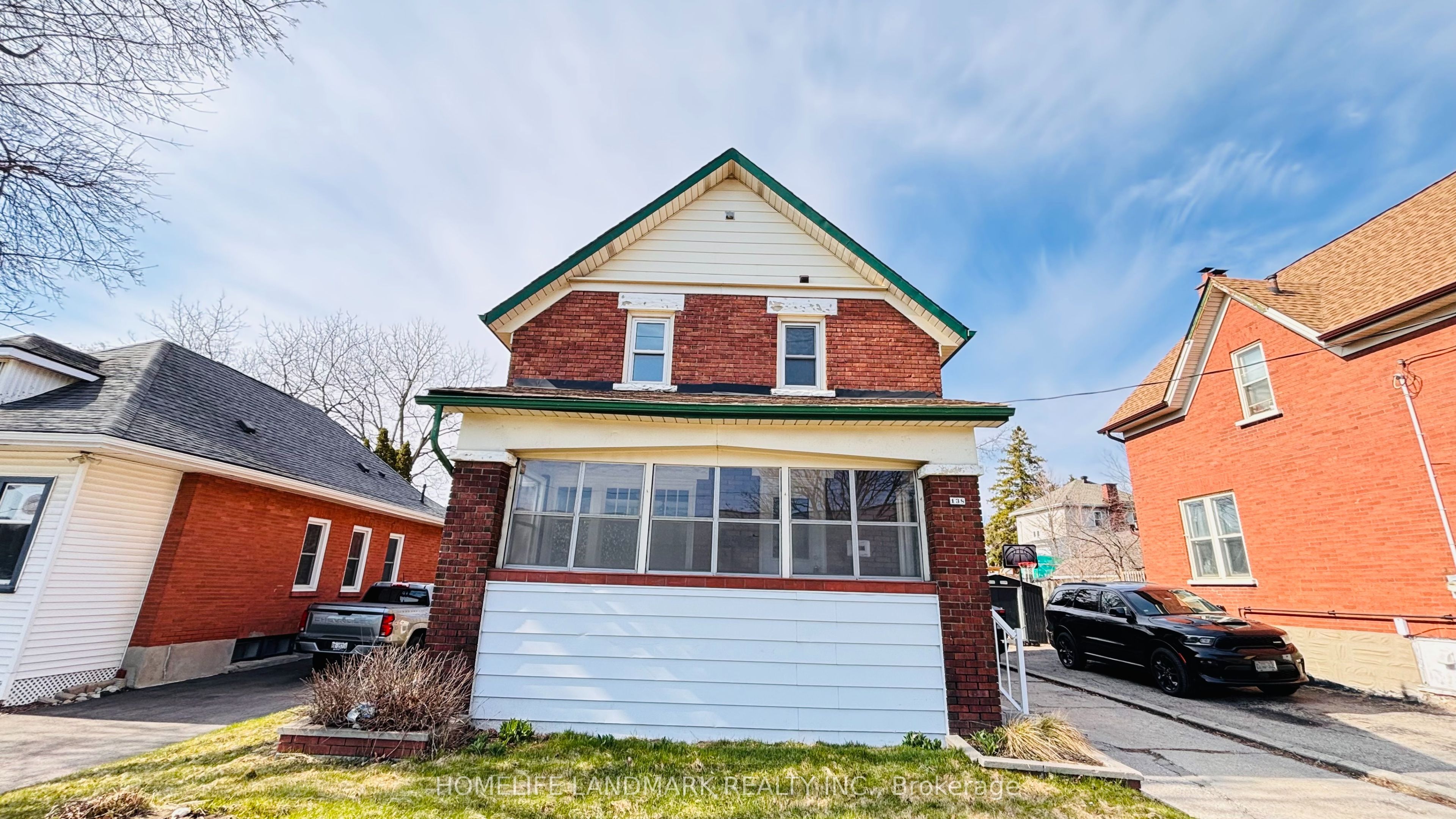 138 GLASGOW Street, Kitchener, ON N2G 2G9 photo 3