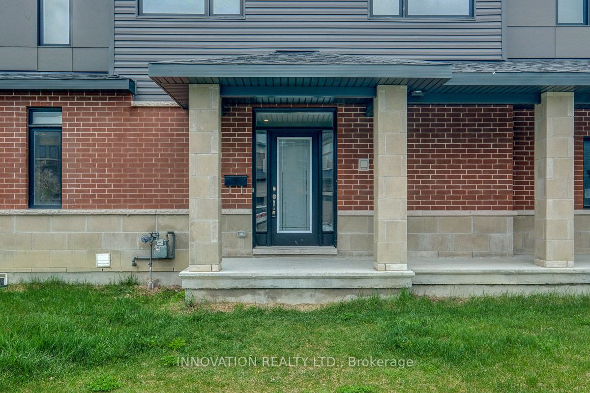 301 Makobe Lane, Blossom Park - Airport and Area, ON K4M 0L9 photo 4
