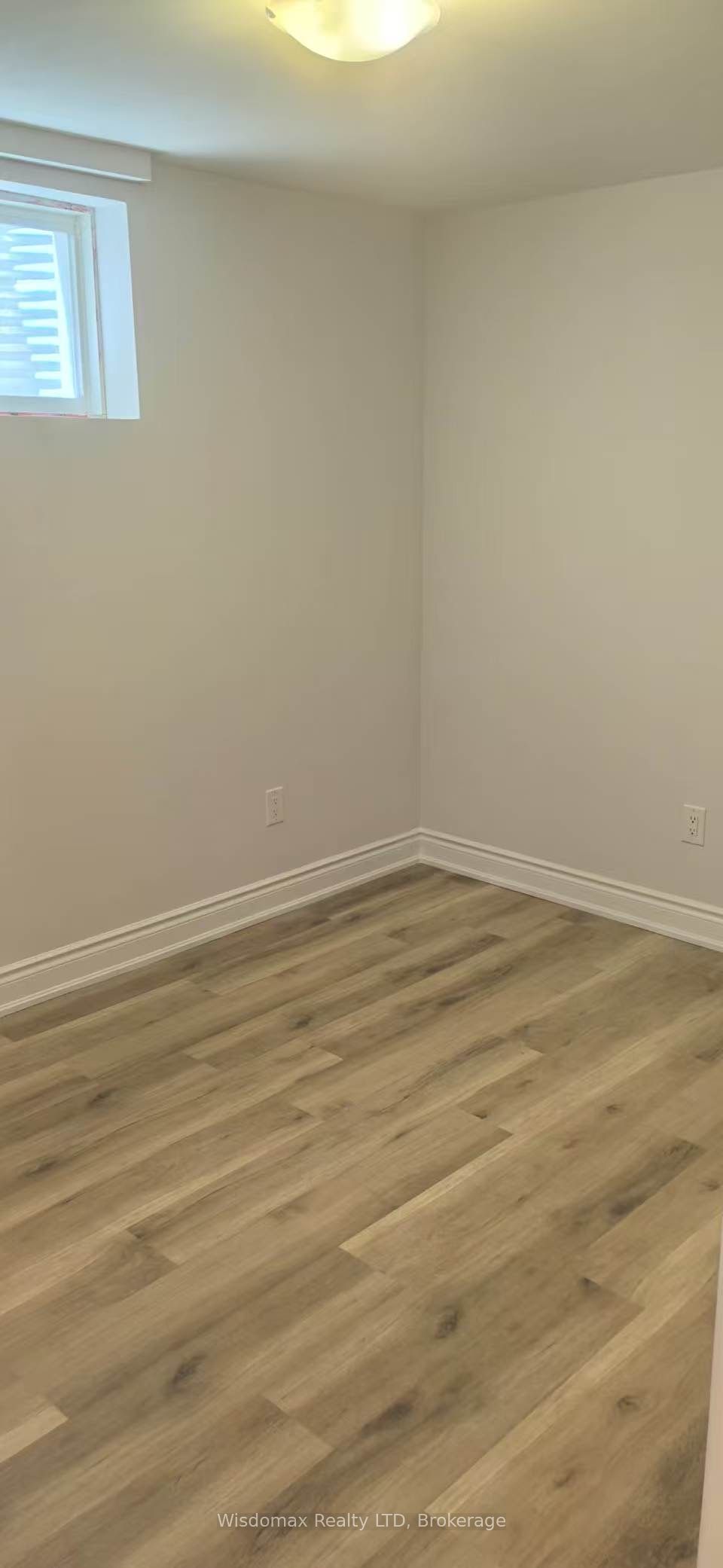 8429 KELSEY Crescent basement unit, Niagara Falls, ON L2H 0E6 photo 5